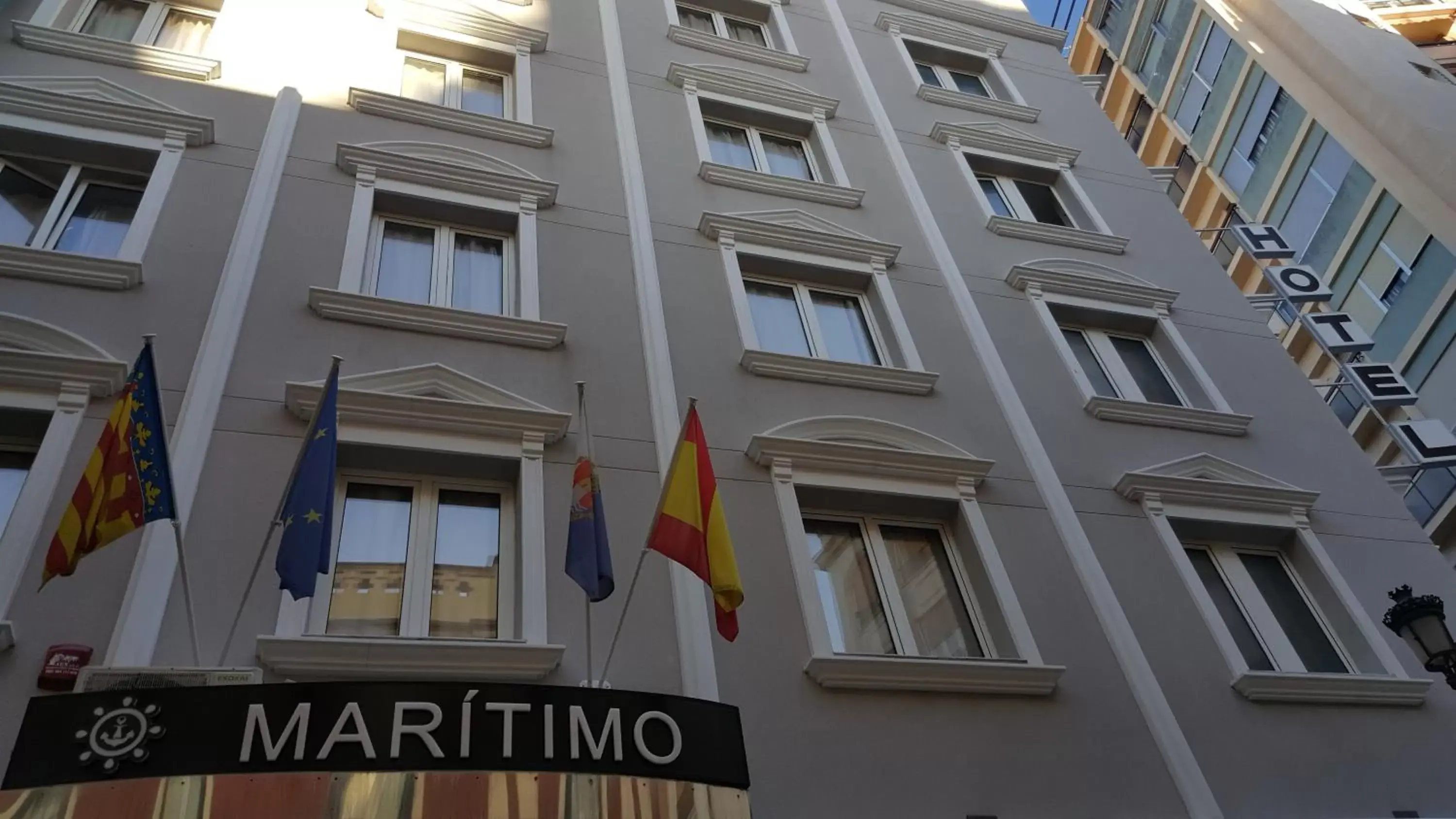 Facade/entrance, Property Building in Hotel Maritimo