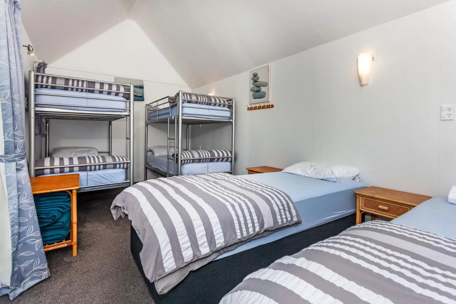 Bed in Tidewater Motel & Tourist Park