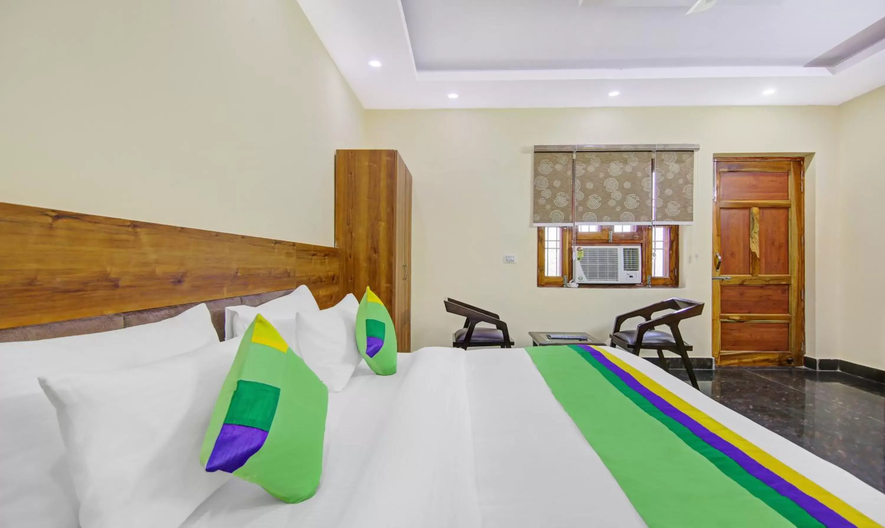 Bed in Treebo The Eden Roc Bed in Treebo The Eden Roc