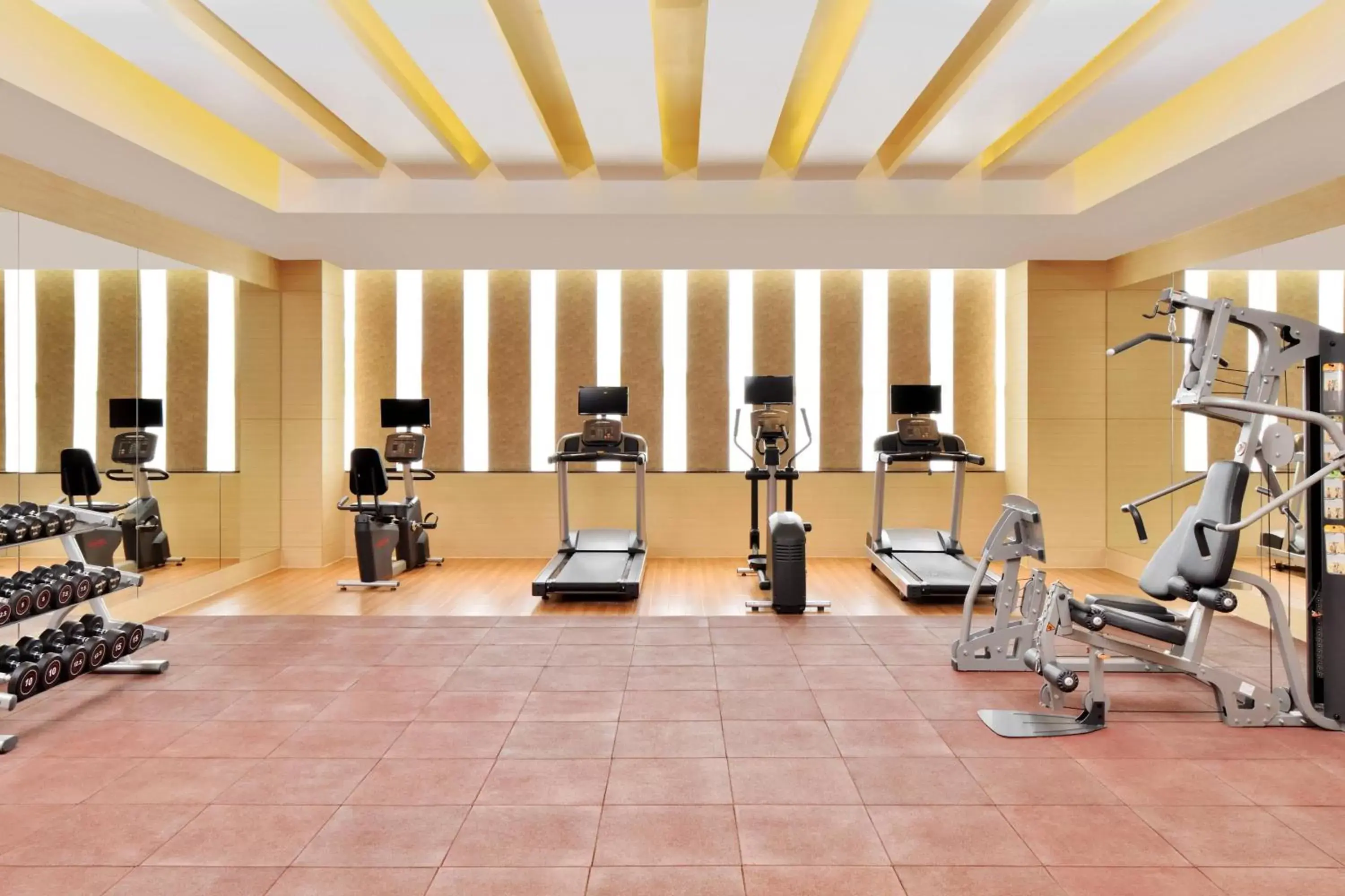 Fitness centre/facilities, Fitness Center/Facilities in Courtyard by Marriott Madurai