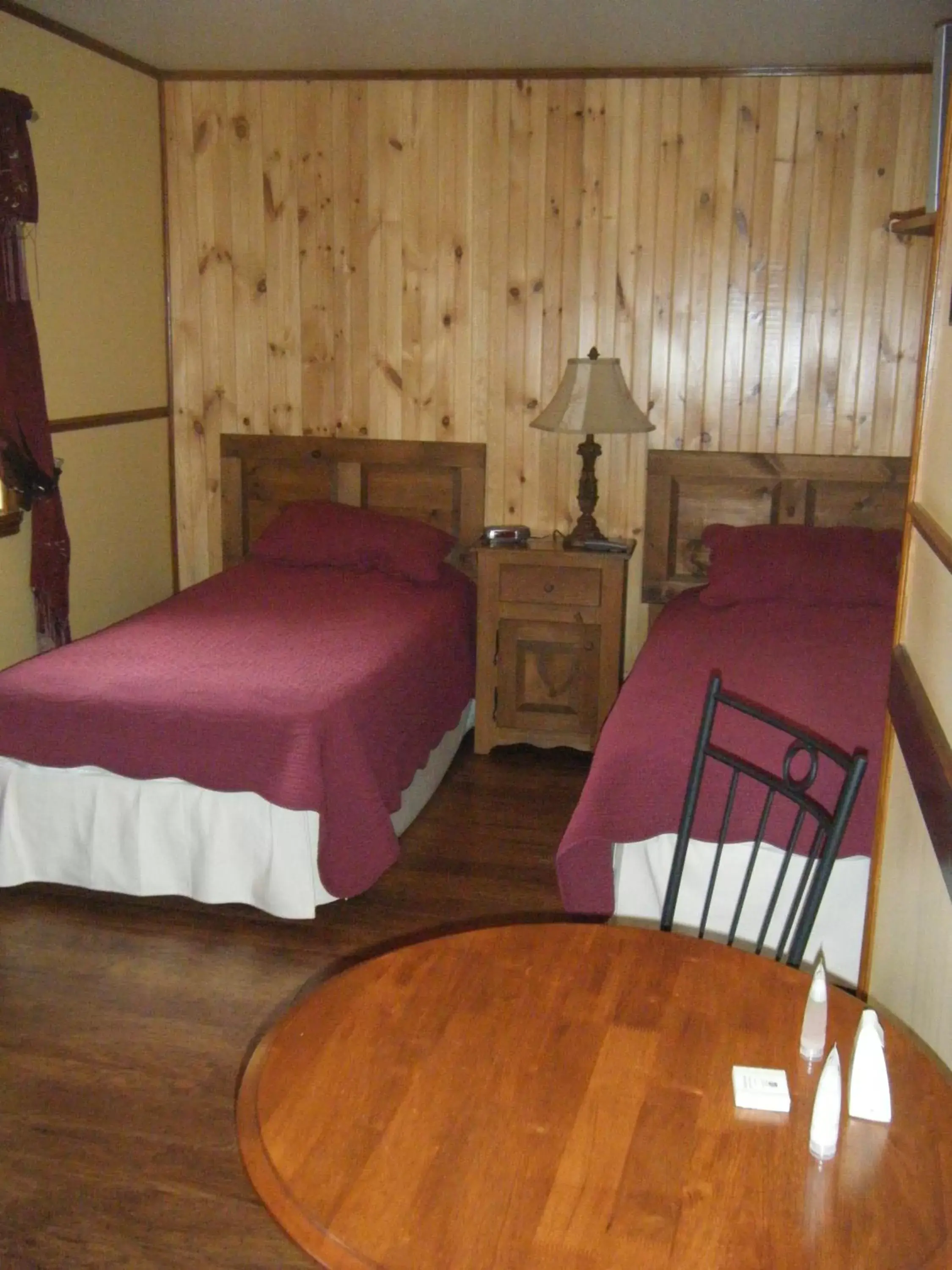 Twin Room - single occupancy in Auberge le St-Gab Twin Room - single occupancy in Auberge le St-Gab