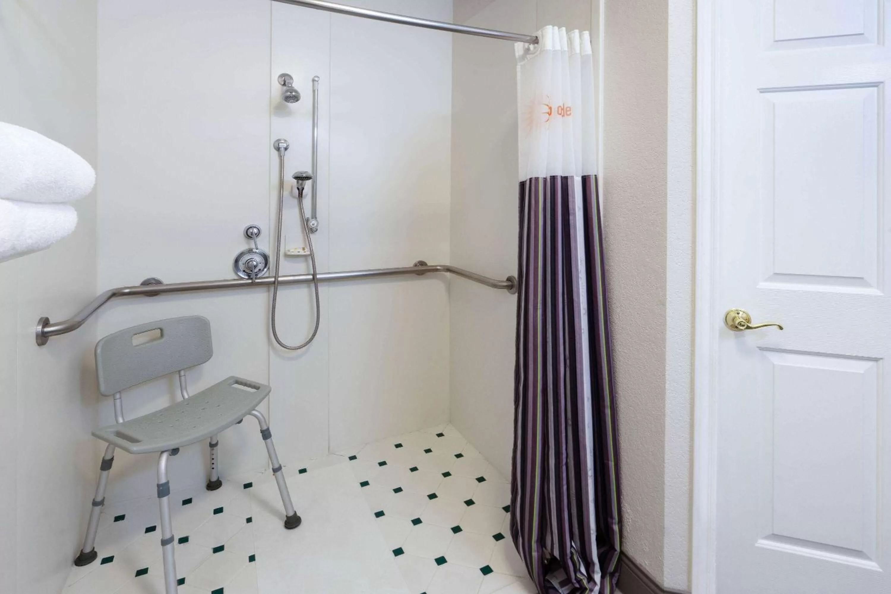 Shower in La Quinta by Wyndham Pueblo