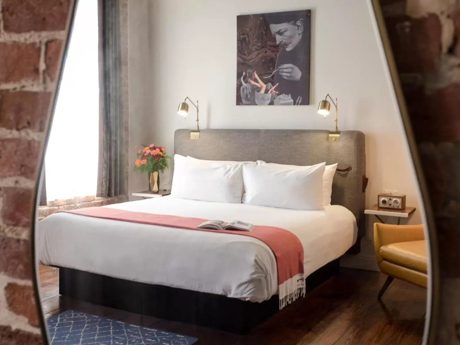 Bed in The Old No. 77 Hotel & Chandlery