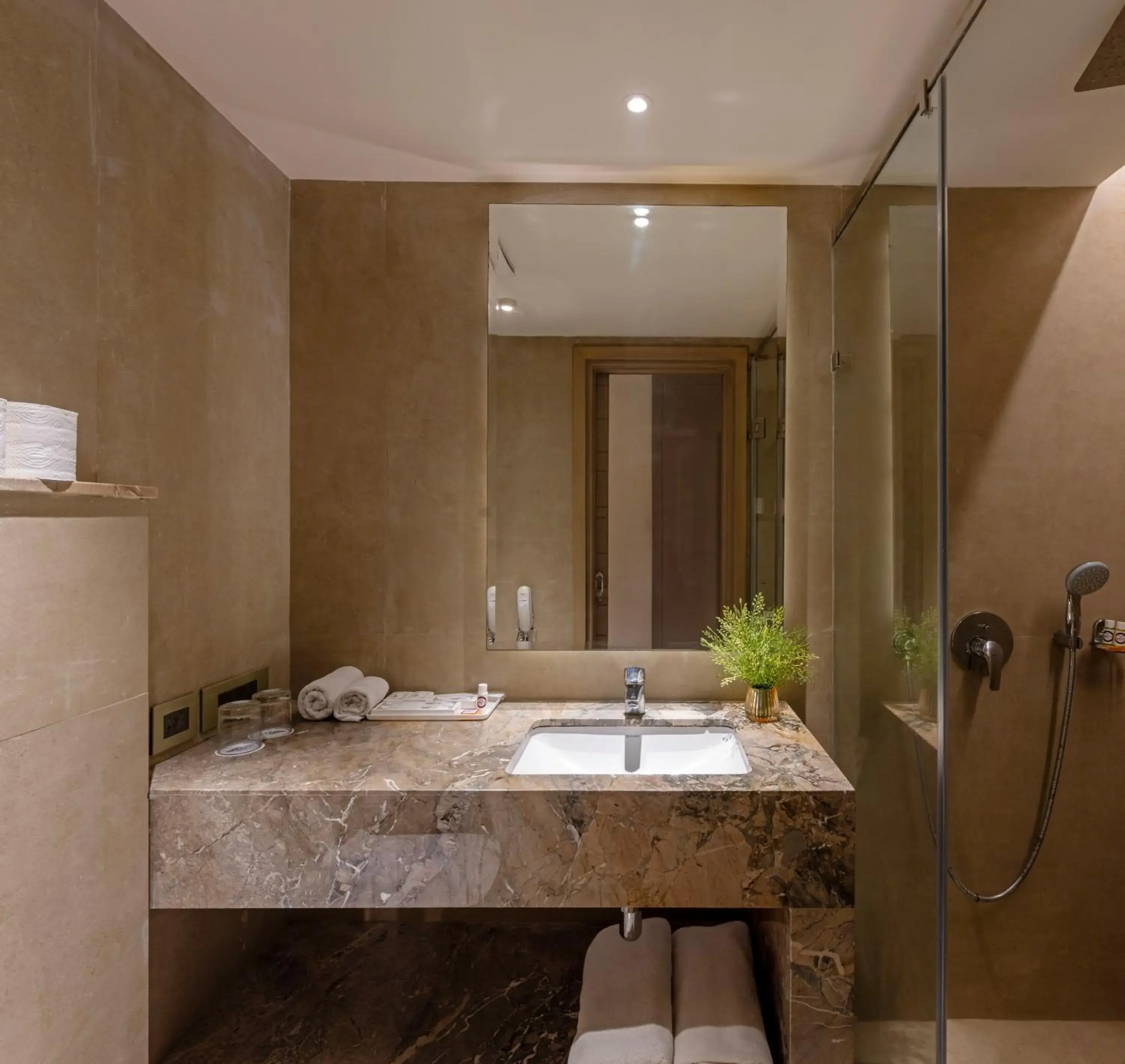 Shower, Bathroom in Hotel Saket 27