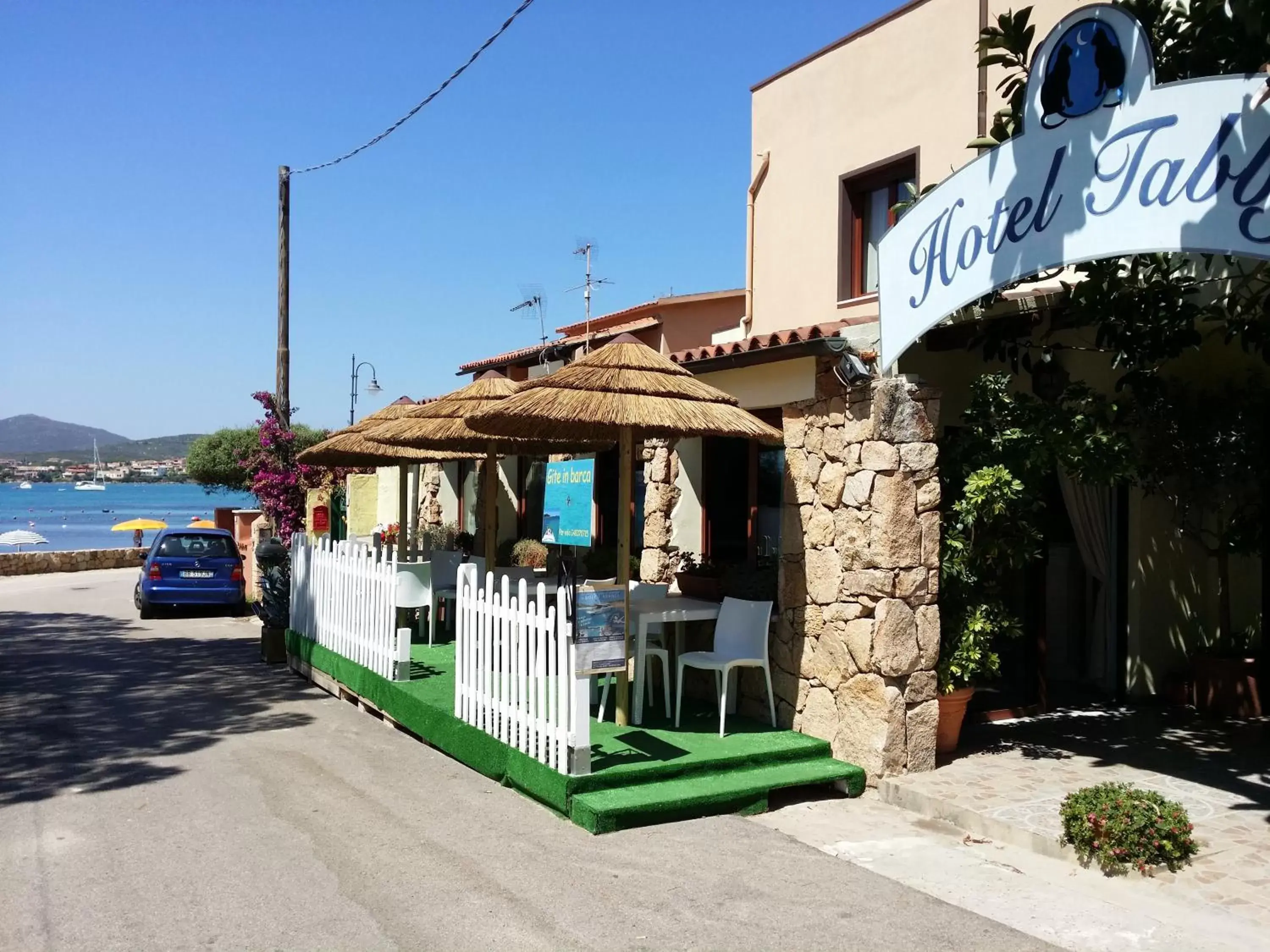 Facade/Entrance in Hotel Tabby