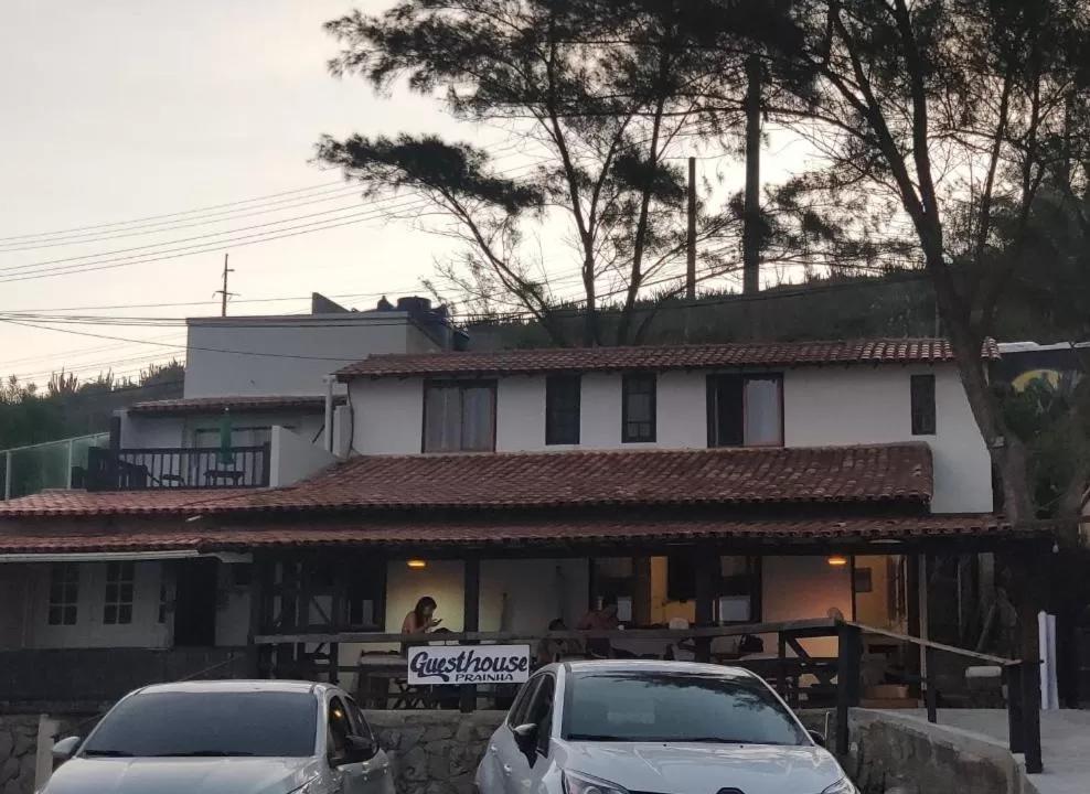 Casa de Hóspedes "Guesthouse Prainha"