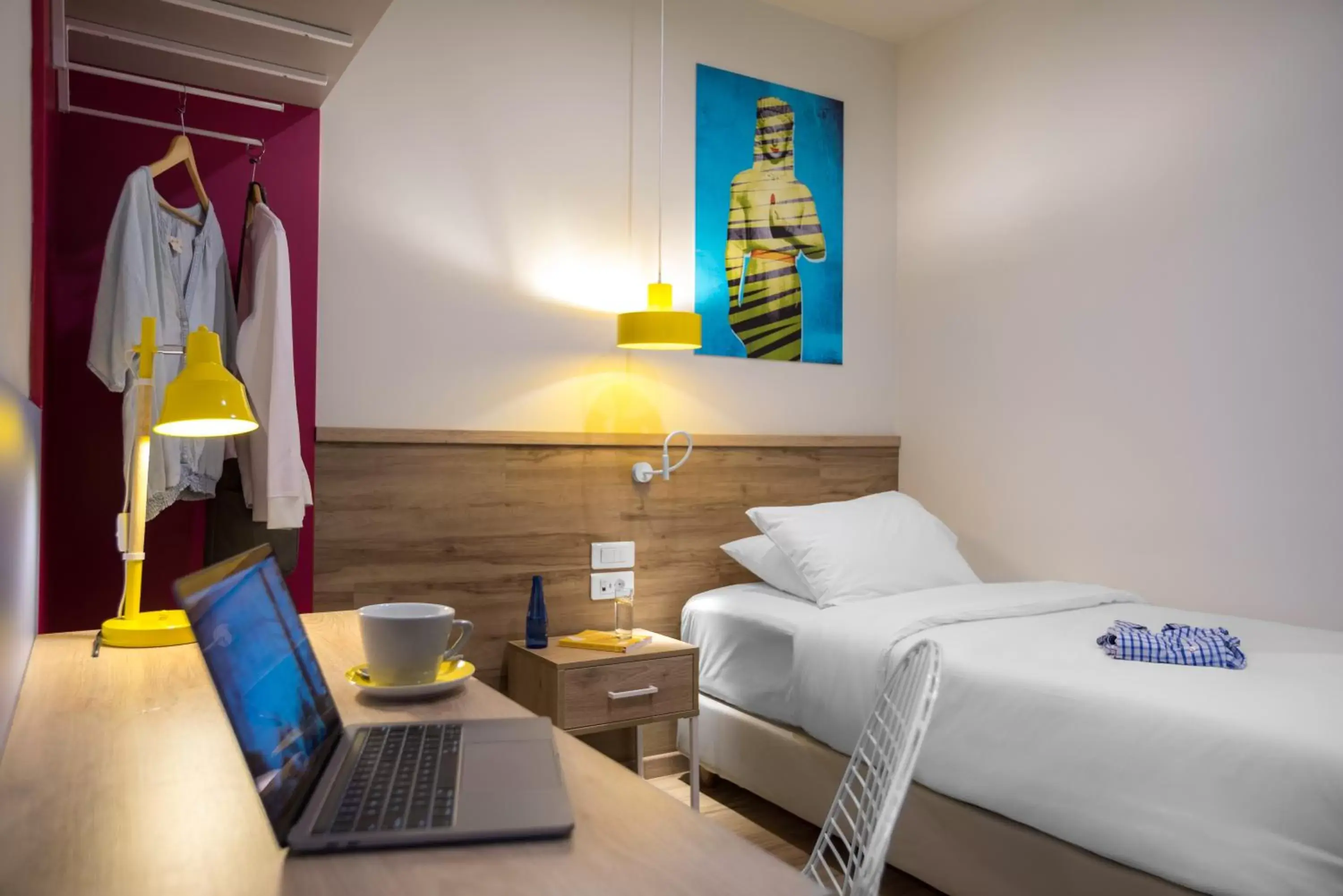 Bed in ibis Styles Athens Routes