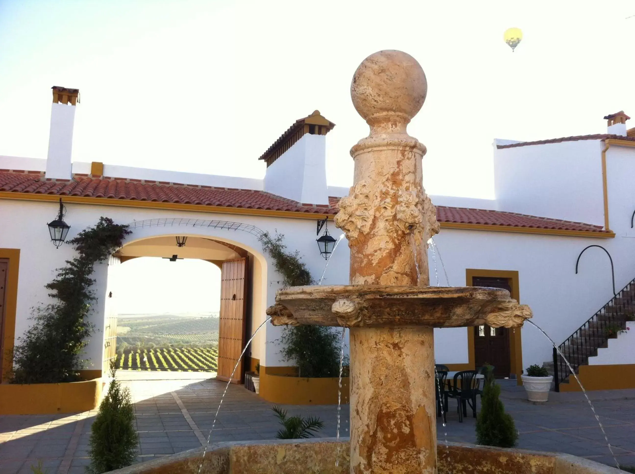 Patio, Property Building in Hotel Bodega el Moral