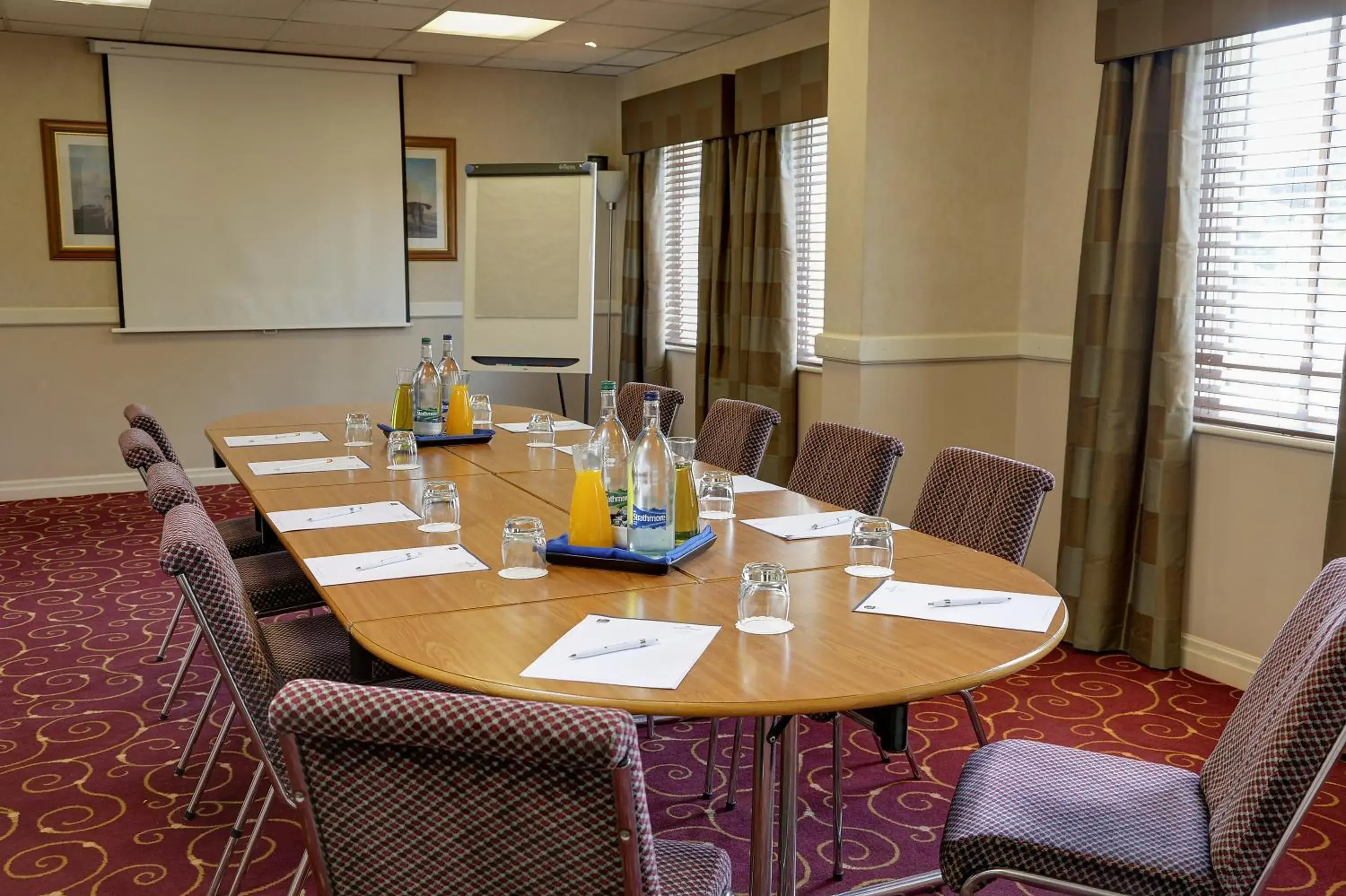 Meeting/conference room, Business Area/Conference Room in Best Western Plus Milford Hotel