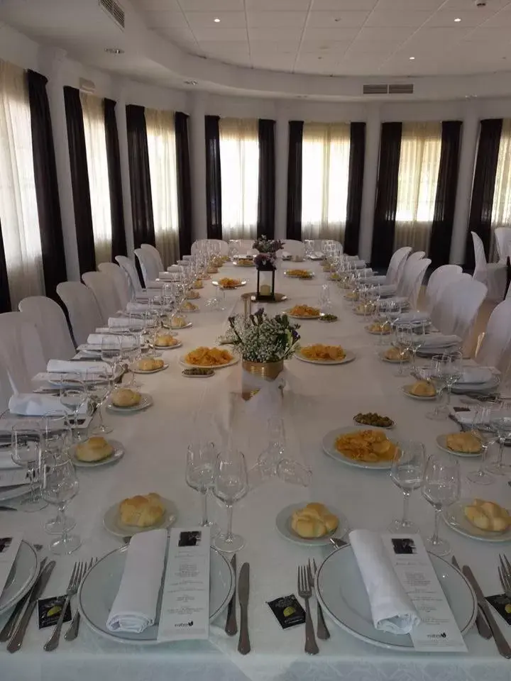 Banquet Facilities in Hotel Mitra Crisálida