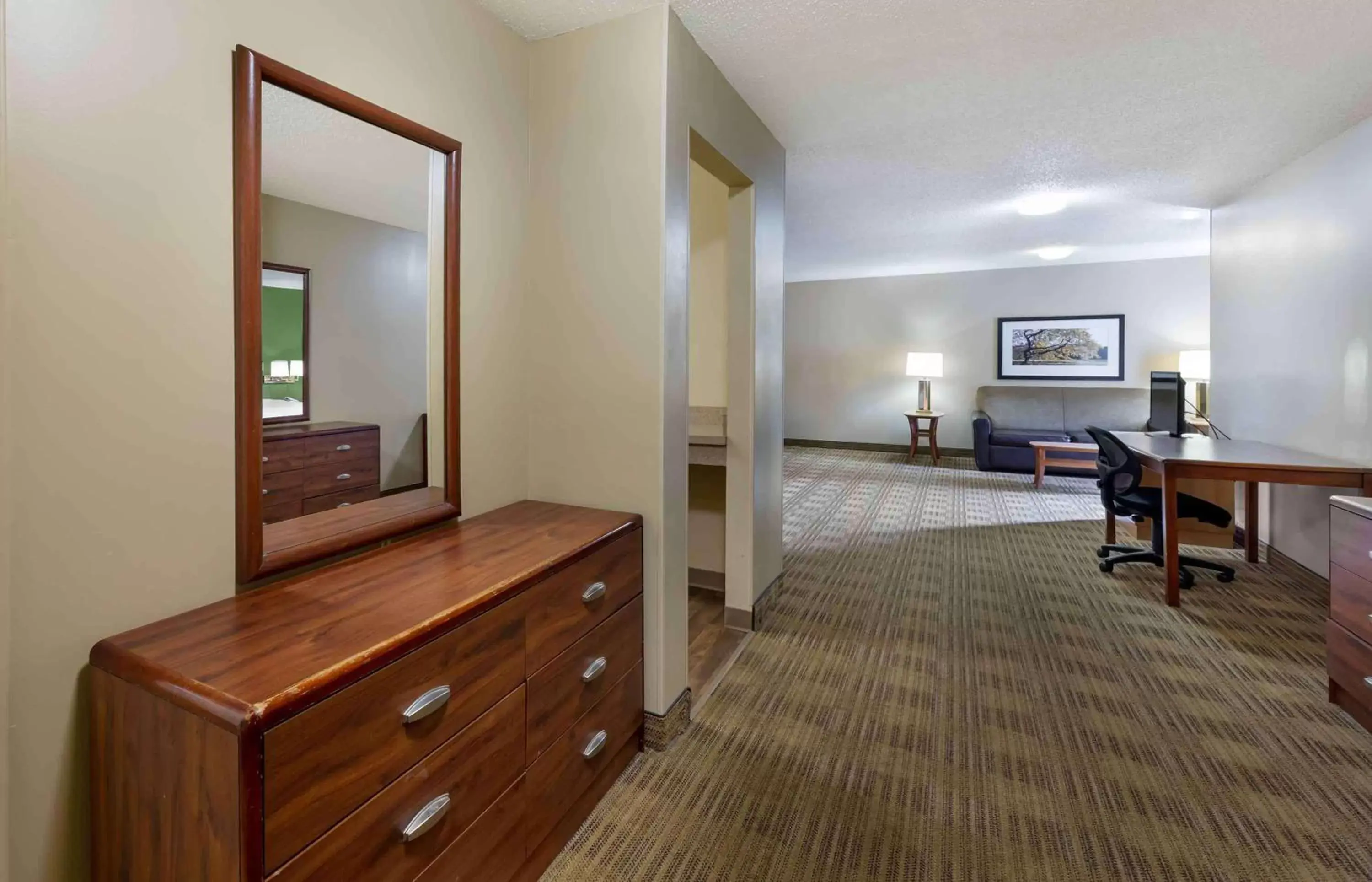 Bedroom, Seating Area in Extended Stay America Suites - Cleveland - Great Northern Mall
