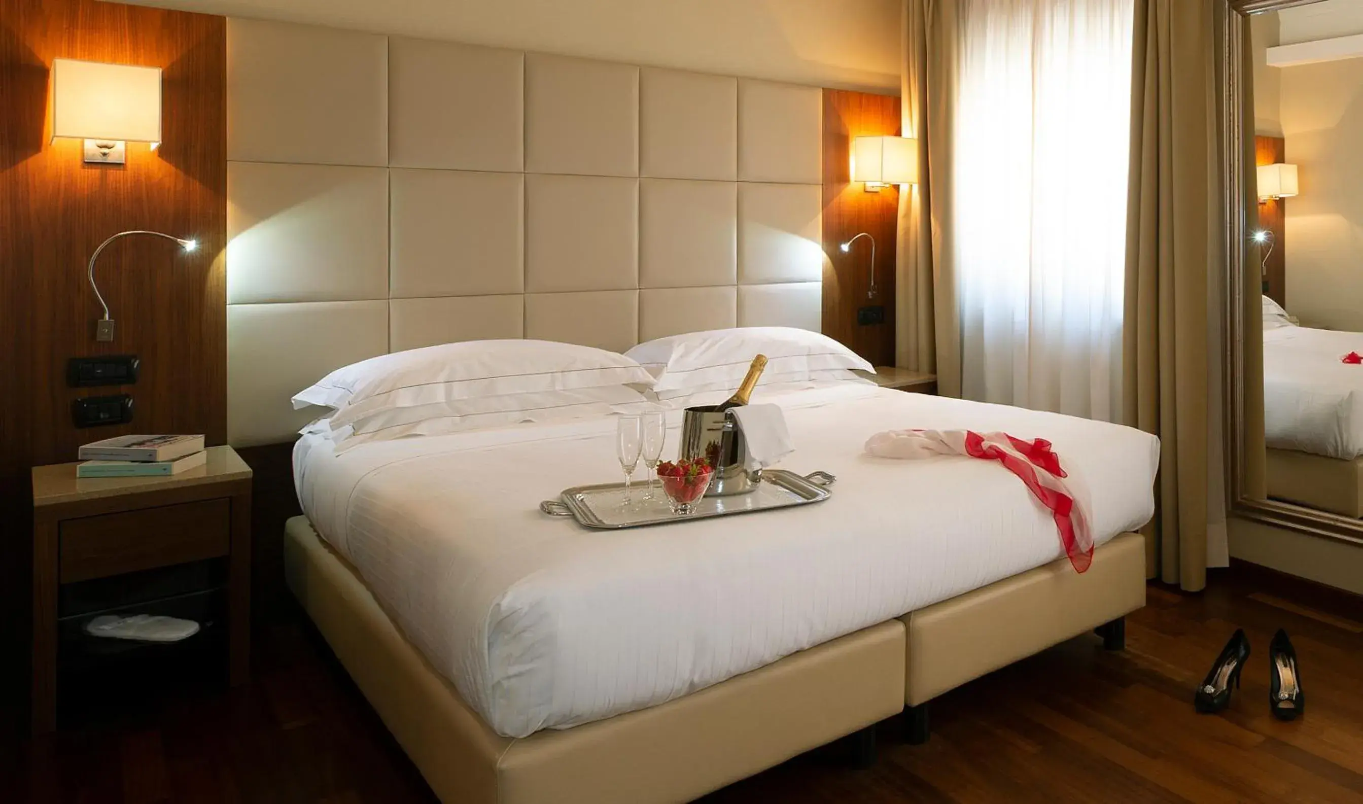 Bed in Hotel Fenice