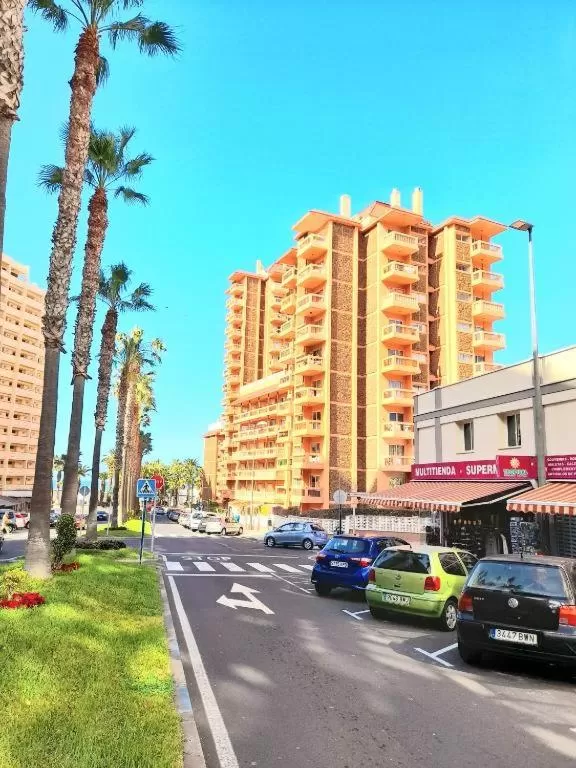 Alfa Omega (VALLE-LUZ)