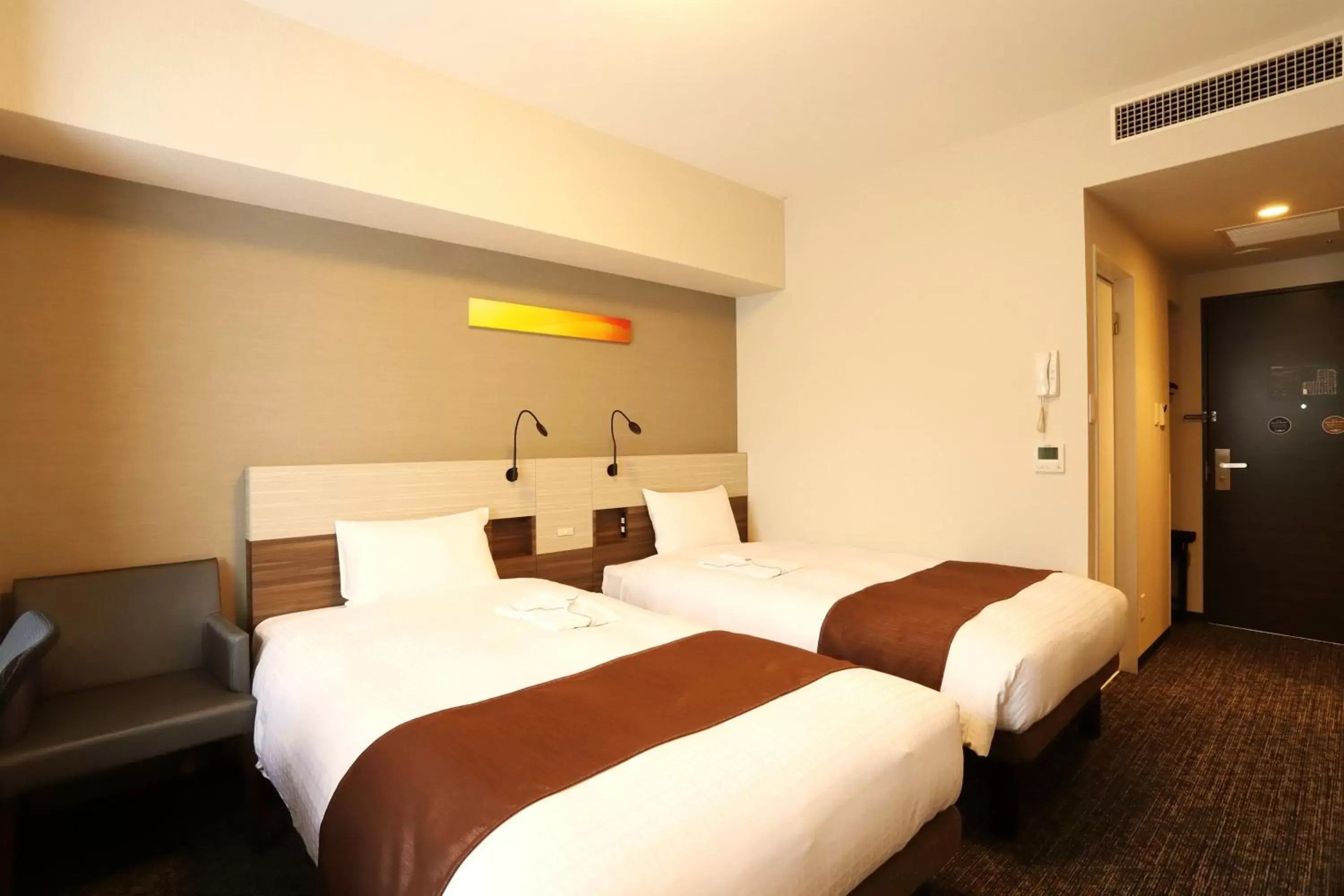 Photo of the whole room, Bed in Smile Hotel Premium Osaka Hommachi