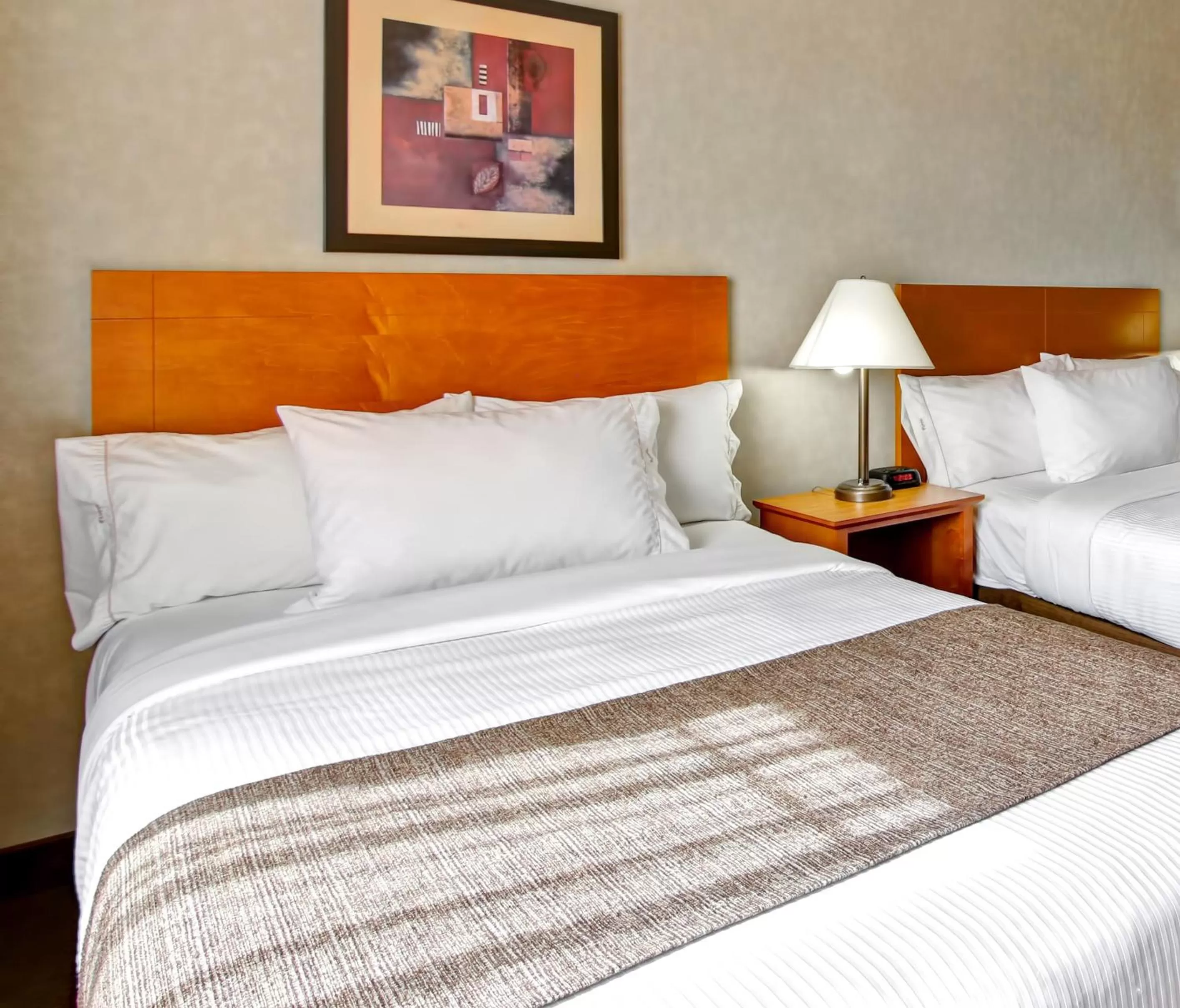 Bedroom, Bed in Canalta Brooks