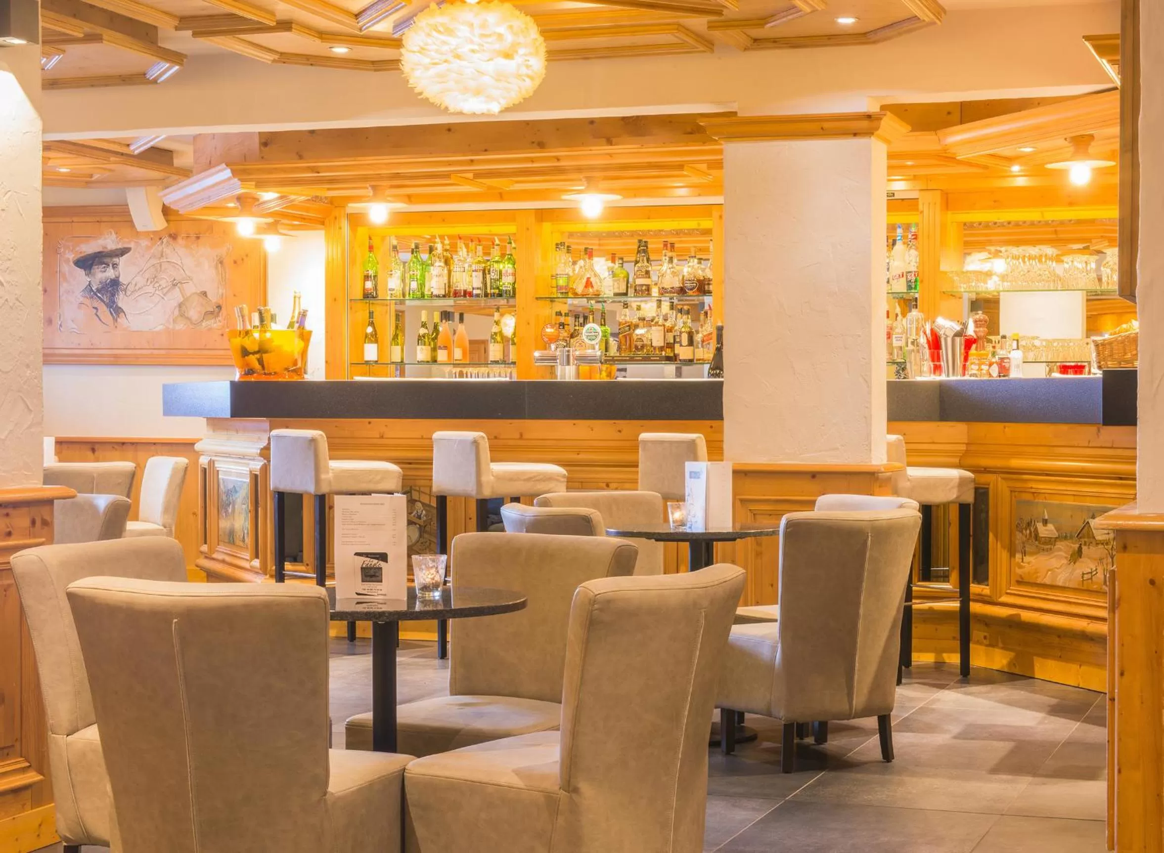 Lounge or bar in Hotel le Petit Dru