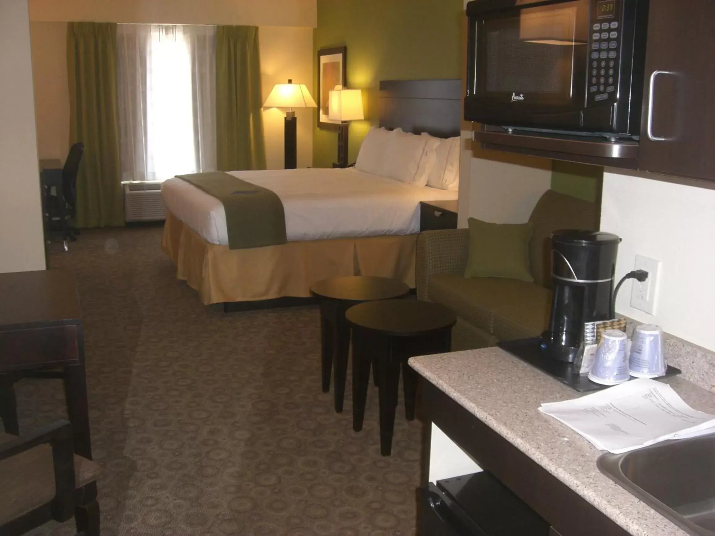 Photo of the whole room in Holiday Inn Express Hotel & Suites Mount Juliet - Nashville Area, an IHG Hotel