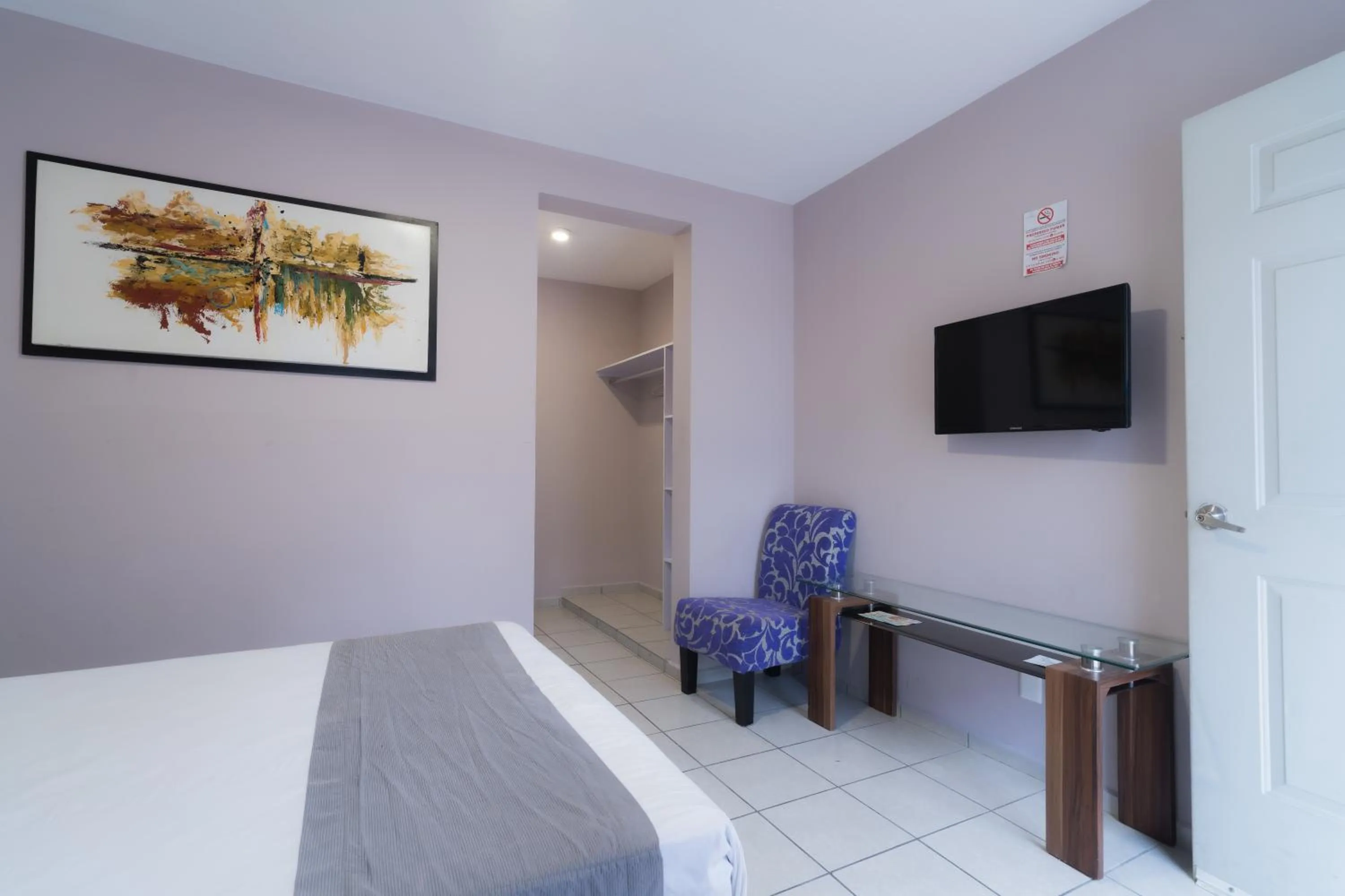 Bed in Expo Hotel Guadalajara - Zona Expo frente al Centro de Convenciones