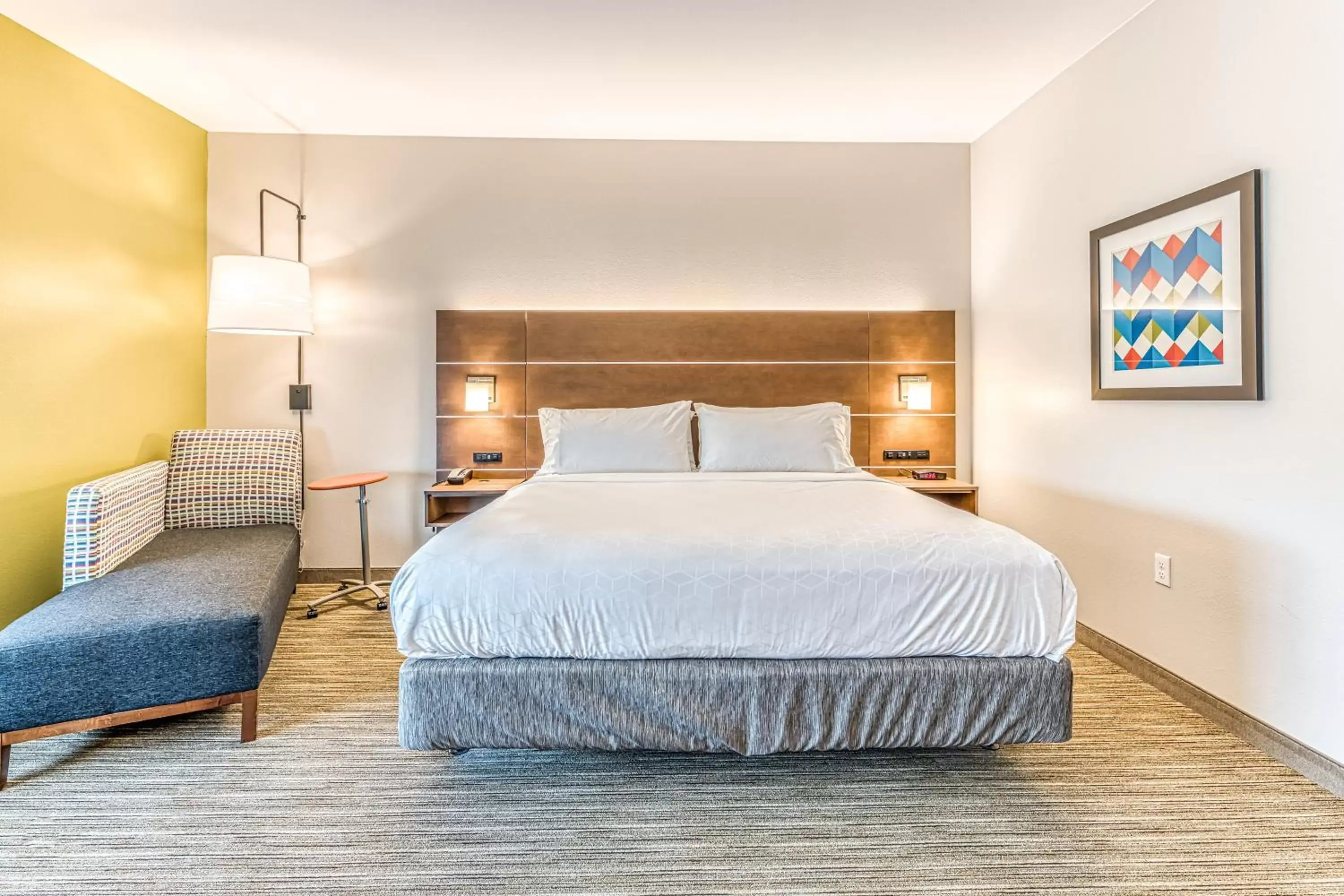 Photo of the whole room in Holiday Inn Express & Suites - Rantoul by IHG Photo of the whole room in Holiday Inn Express & Suites - Rantoul by IHG