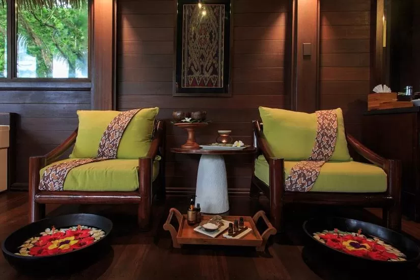 Restaurant/Places to Eat in Palau Pacific Resort