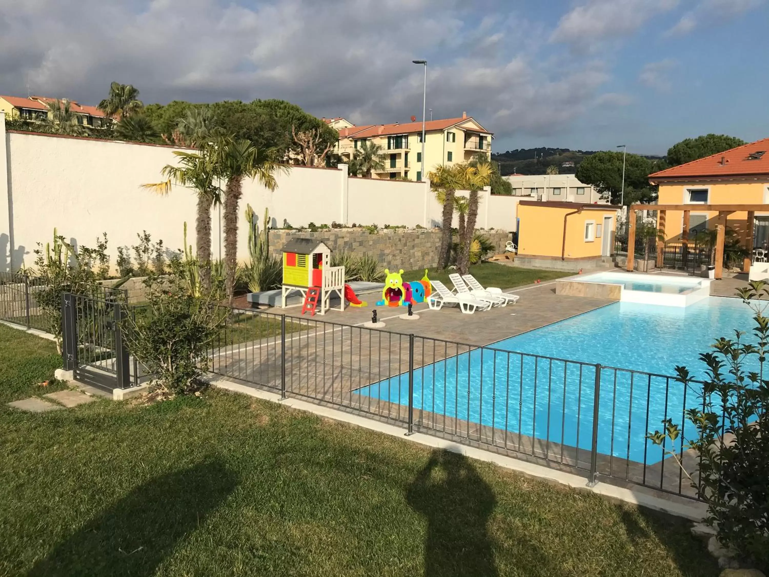 Pool view, Swimming Pool in Villa Canepa