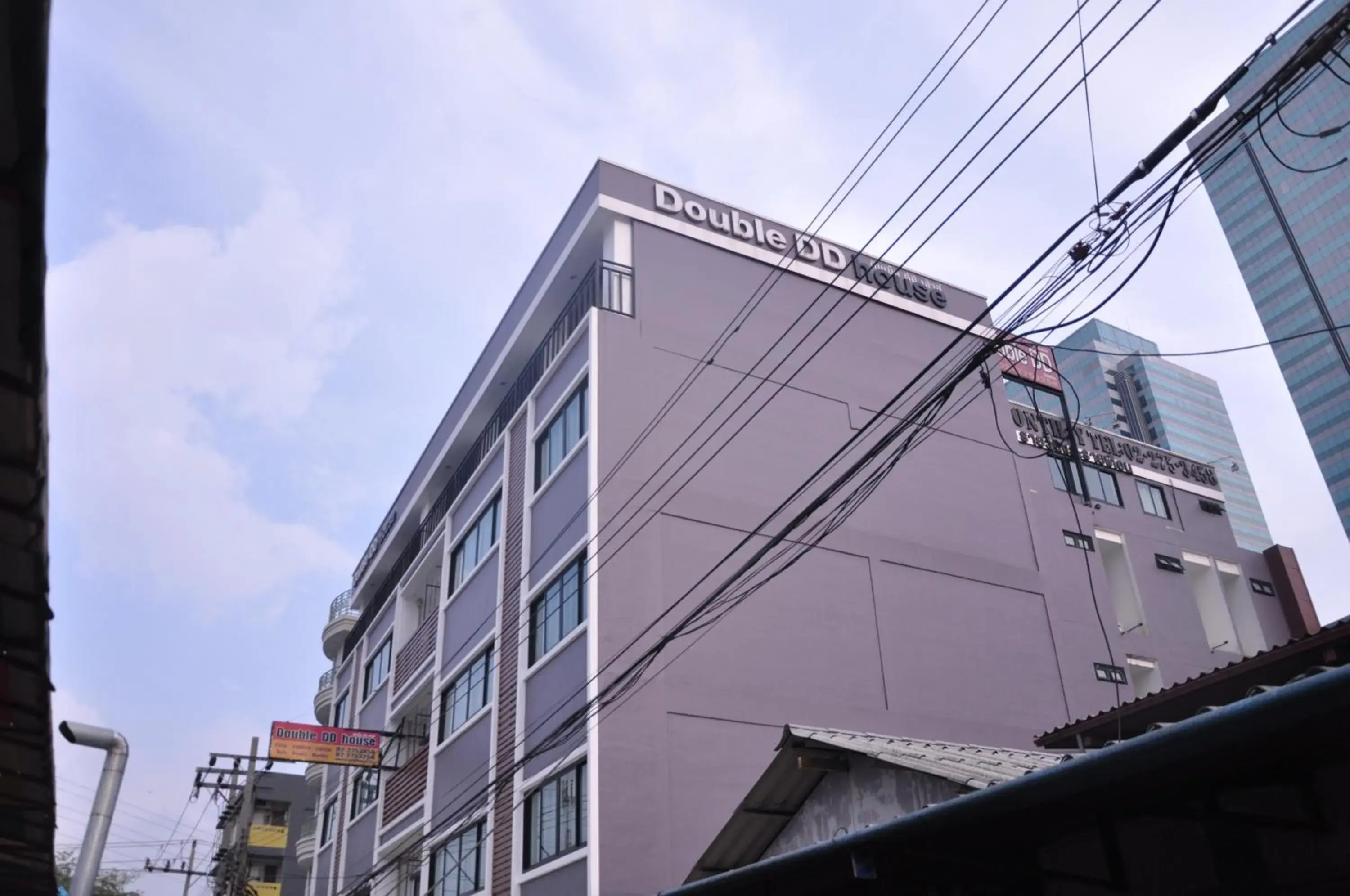 Other, Property Building in Double DD House @MRT Sutthisarn