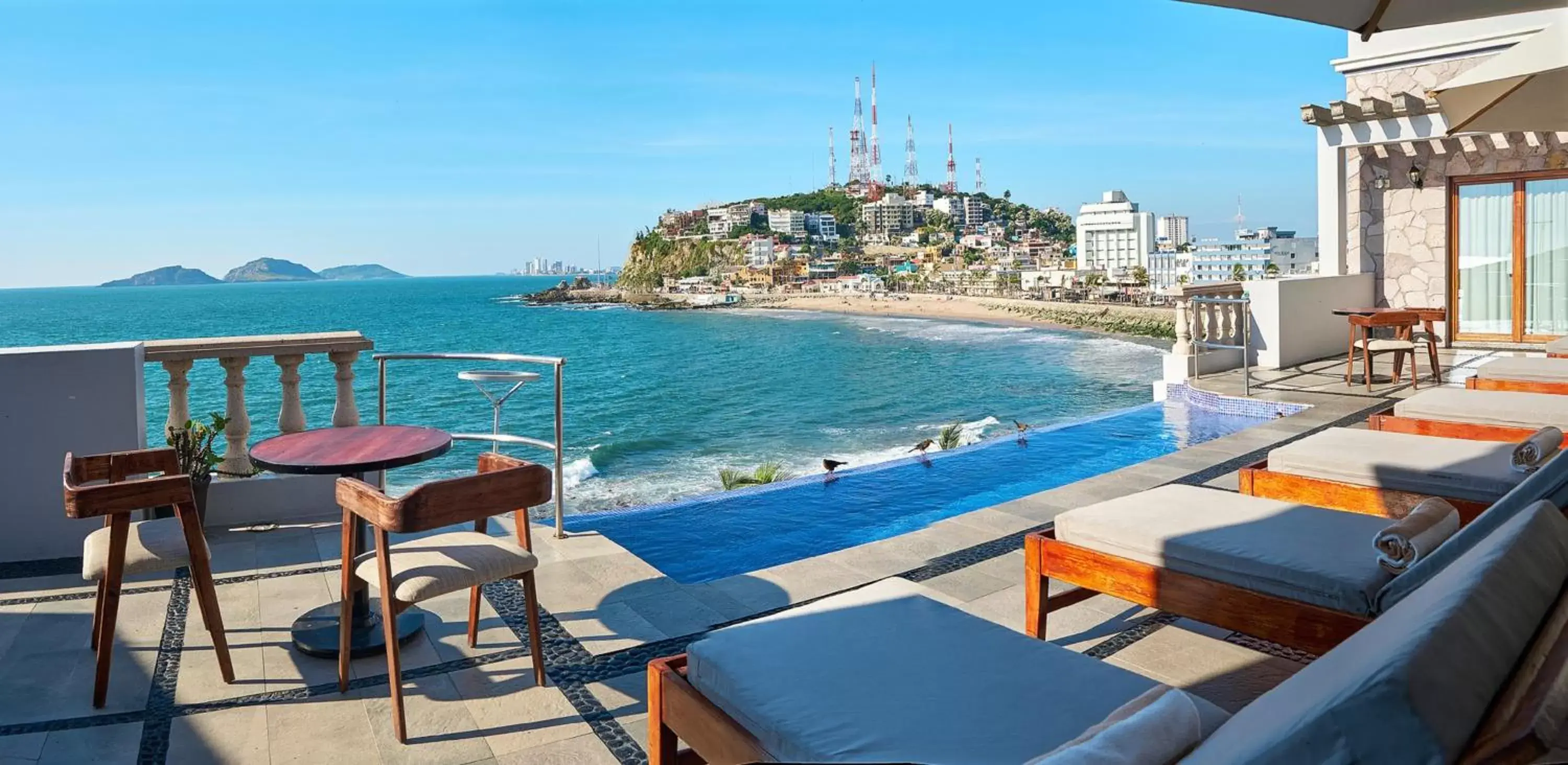 Patio, Swimming Pool in Casa Lucila Hotel Boutique