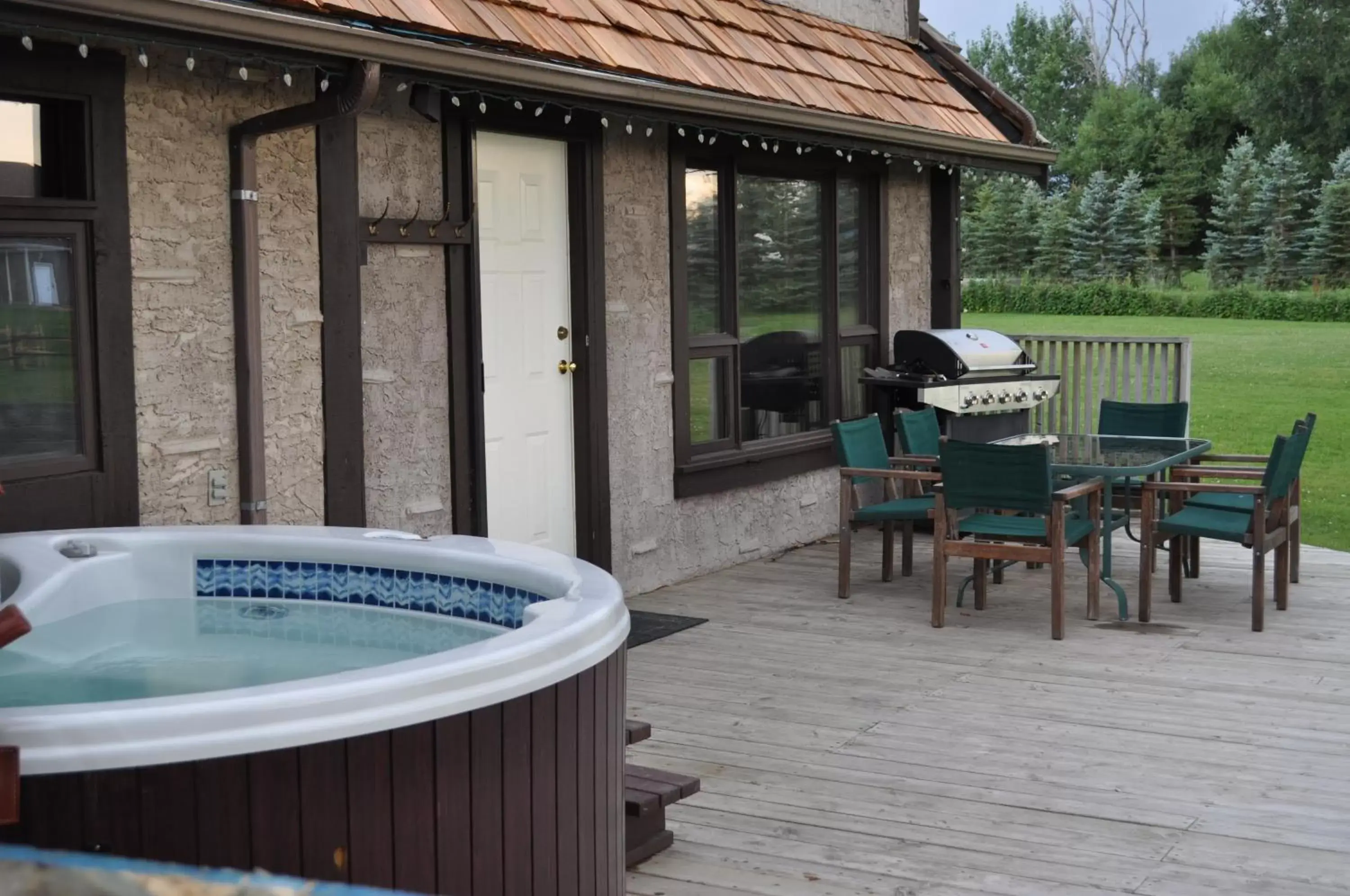Spa and wellness centre/facilities in Rocky Ridge Country Lodge