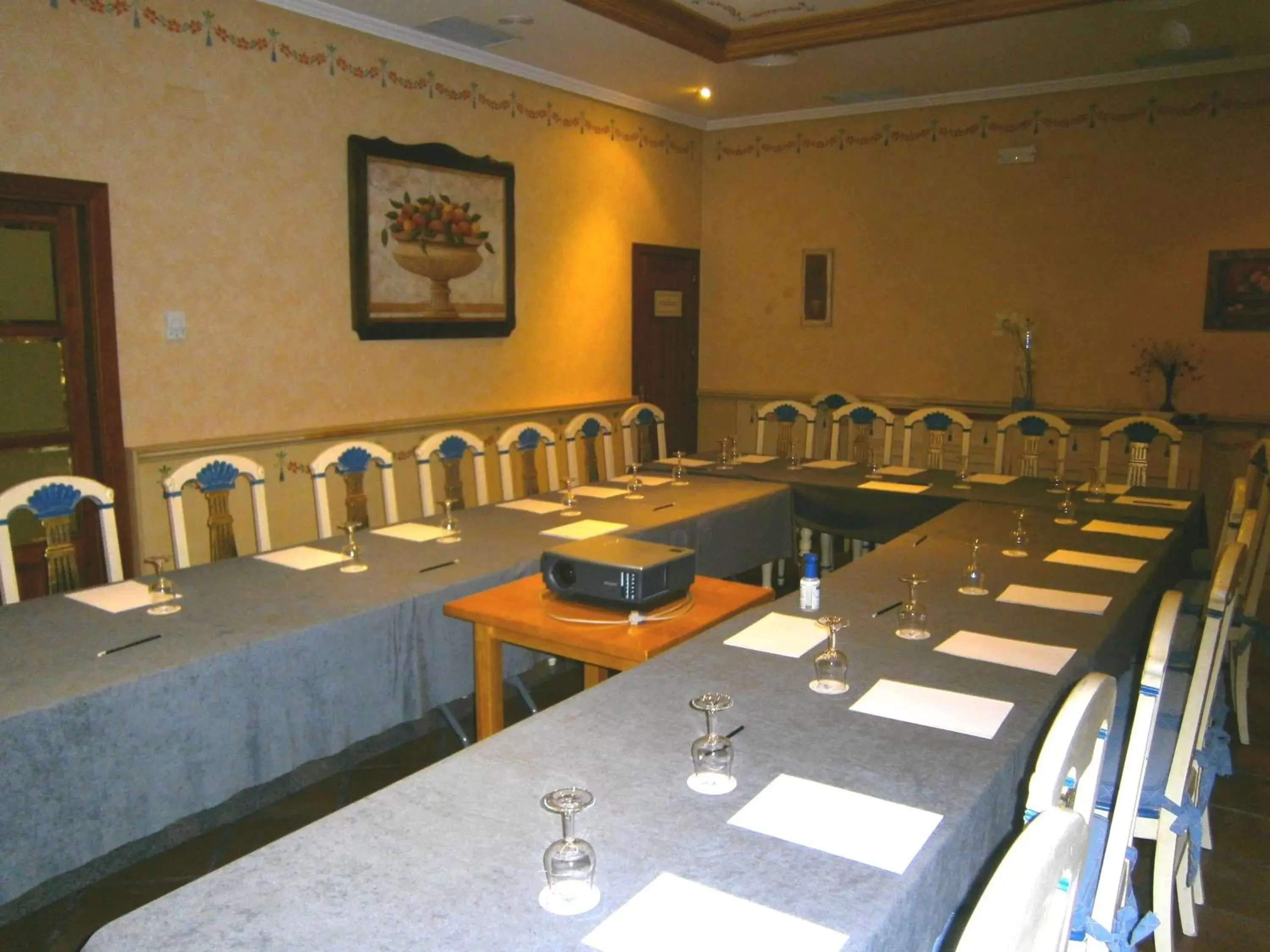 Business facilities in Hotel Casona de la Reyna