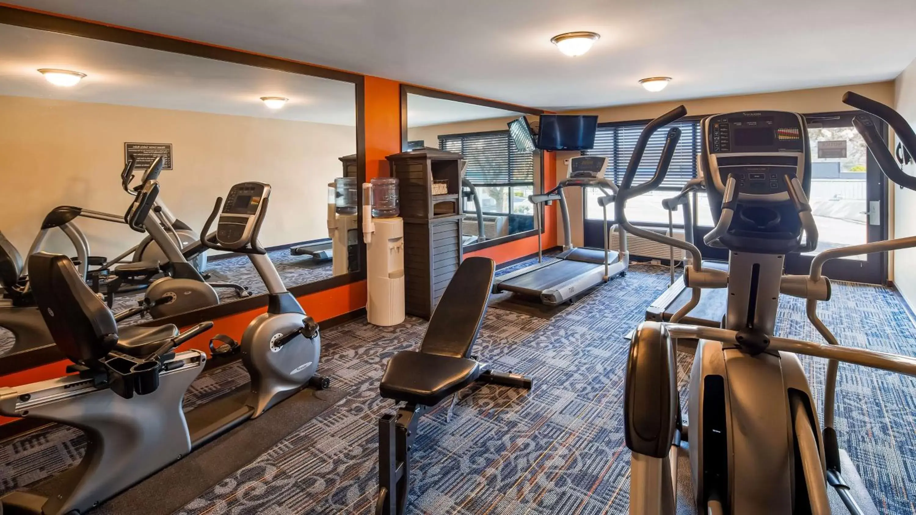 Fitness centre/facilities, Fitness Center/Facilities in Best Western Newport Inn