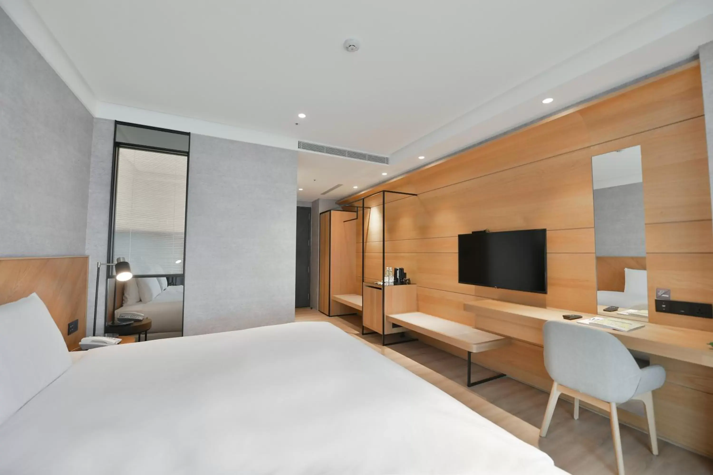 Photo of the whole room, Bed in CHECK inn Select New Taipei Sanchong Photo of the whole room, Bed in CHECK inn Select New Taipei Sanchong