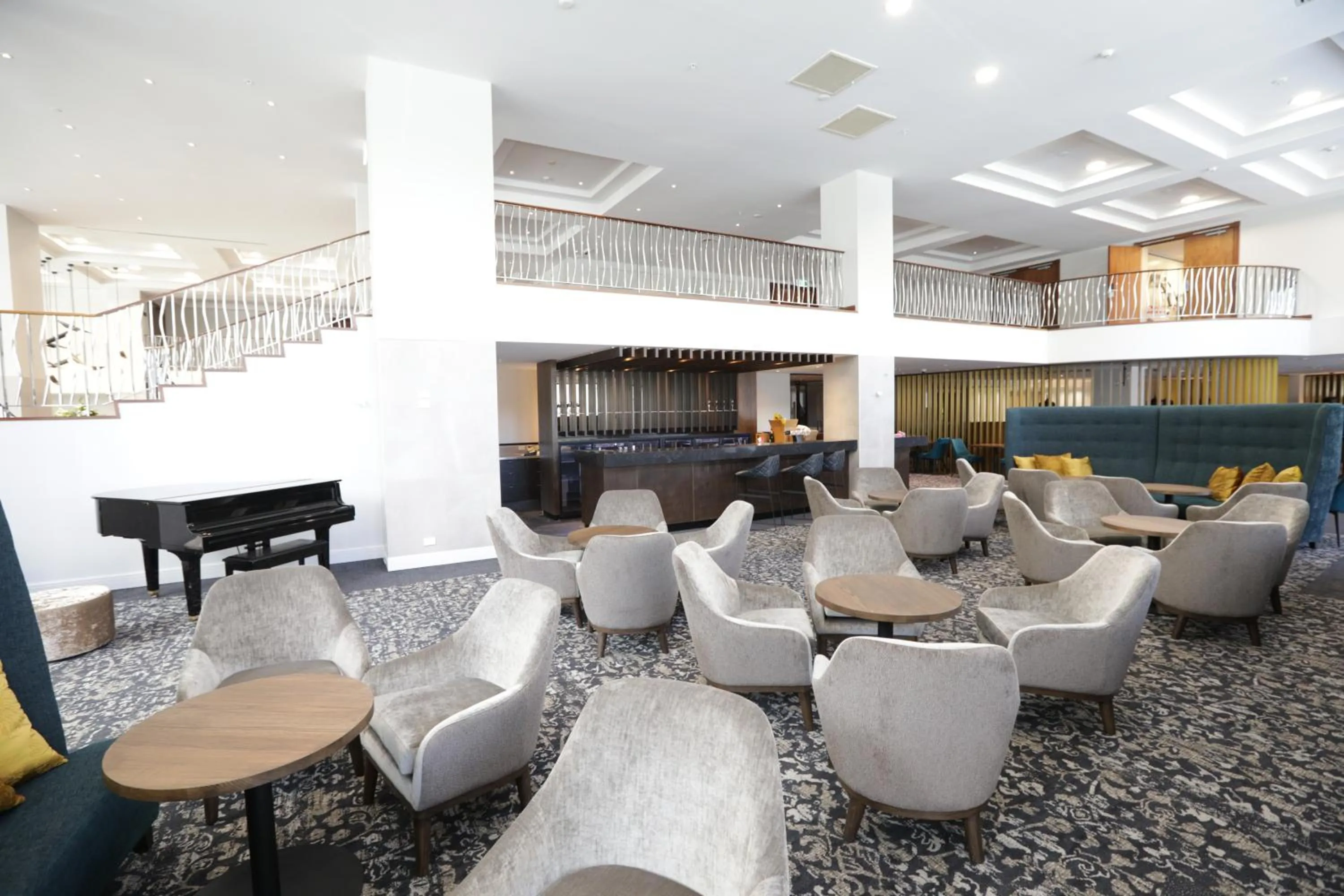 Lounge or bar in Distinction Christchurch Hotel