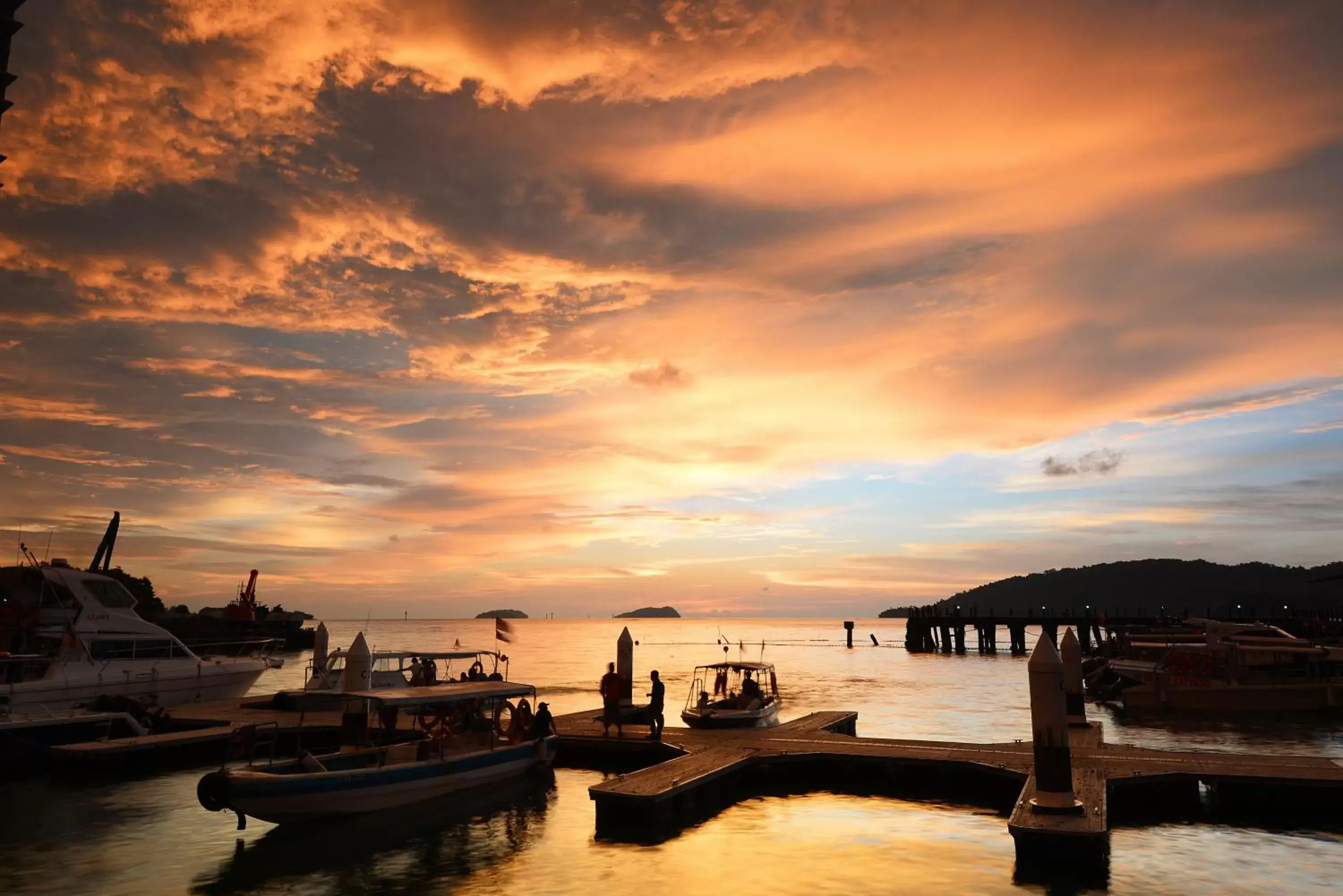 Natural landscape in Holiday Inn Express Kota Kinabalu City Centre, an IHG Hotel