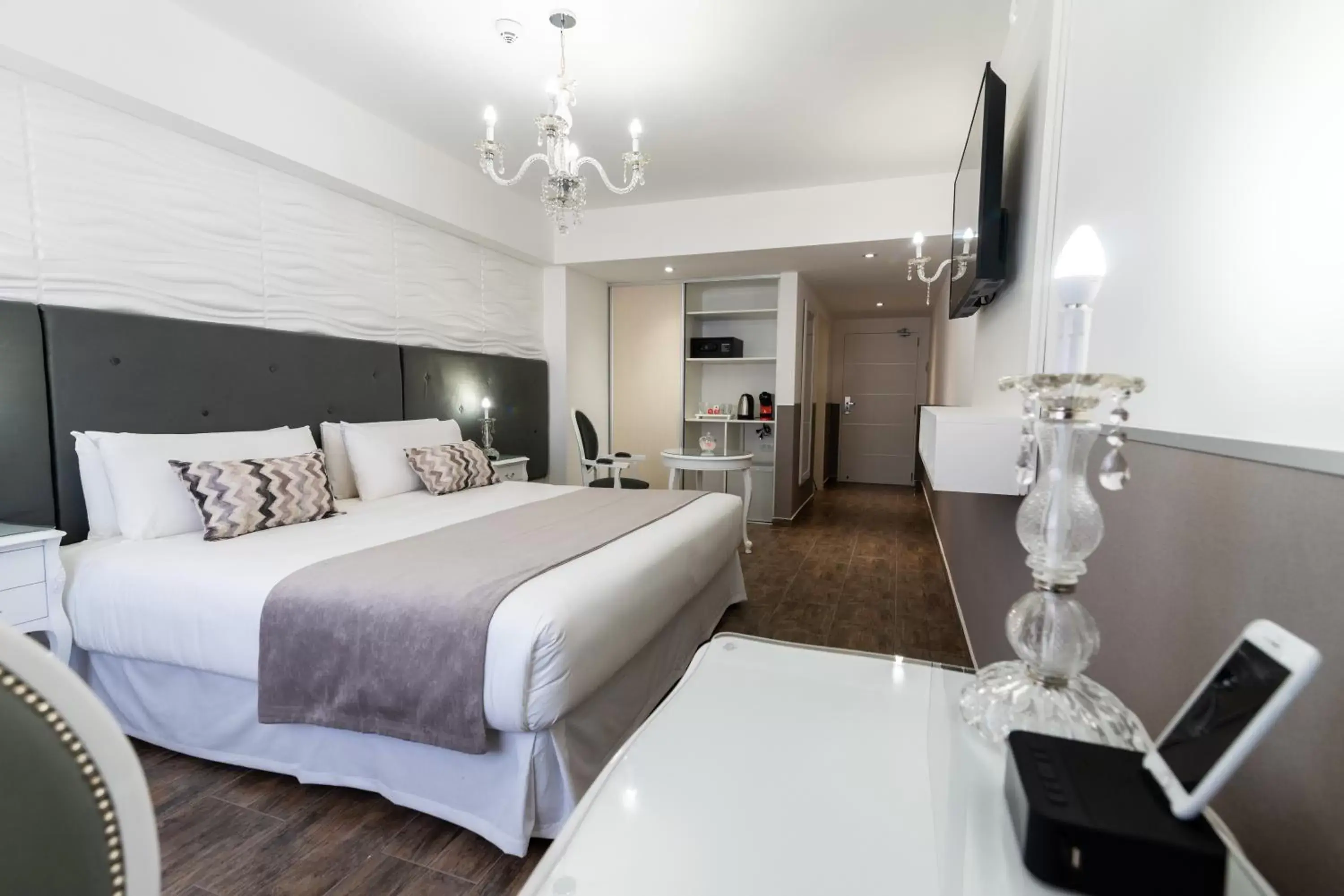 Photo of the whole room, Bed in Ker San Telmo Hotel Photo of the whole room, Bed in Ker San Telmo Hotel