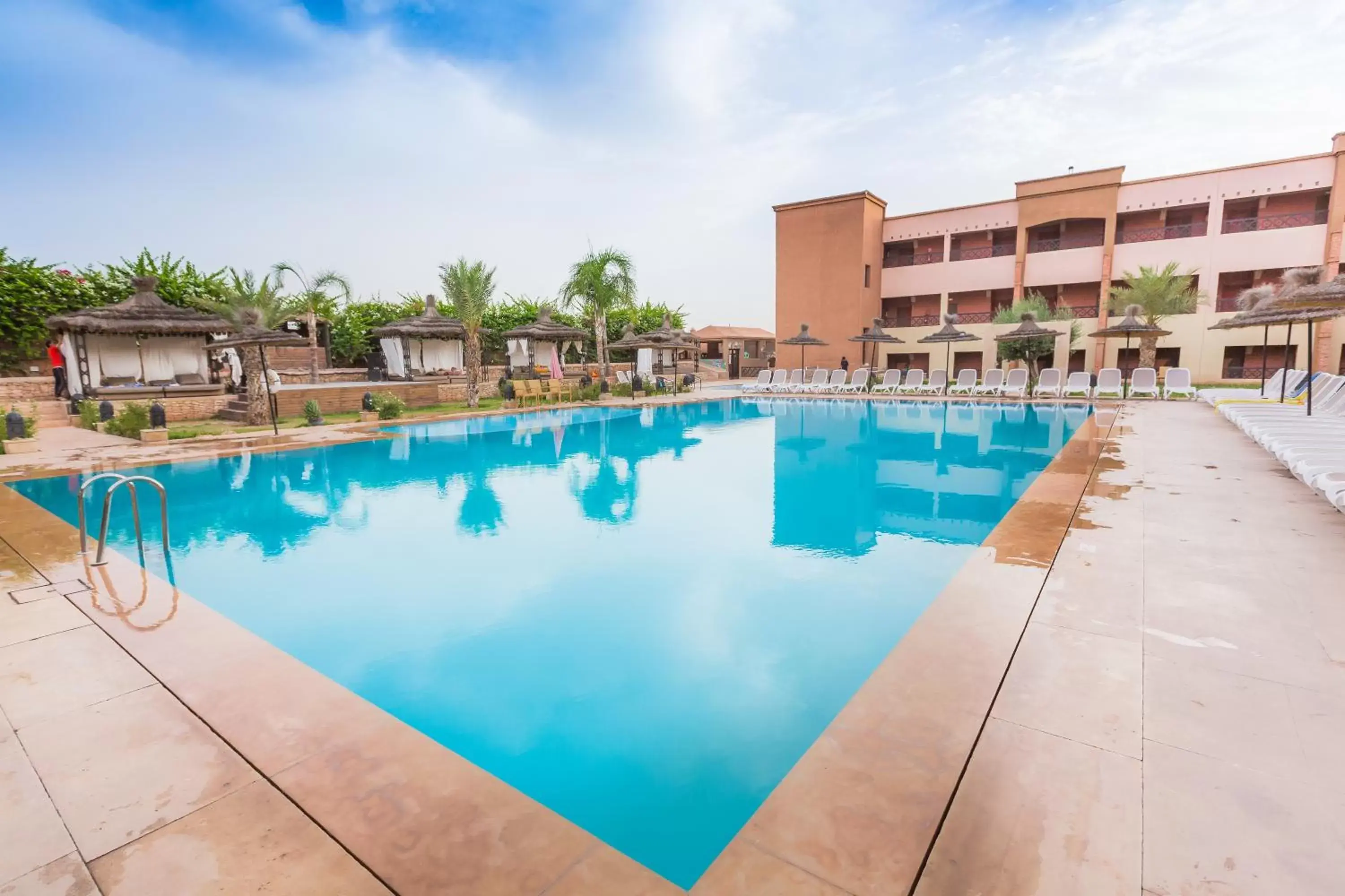 Swimming Pool in Zalagh Kasbah Hotel & Spa