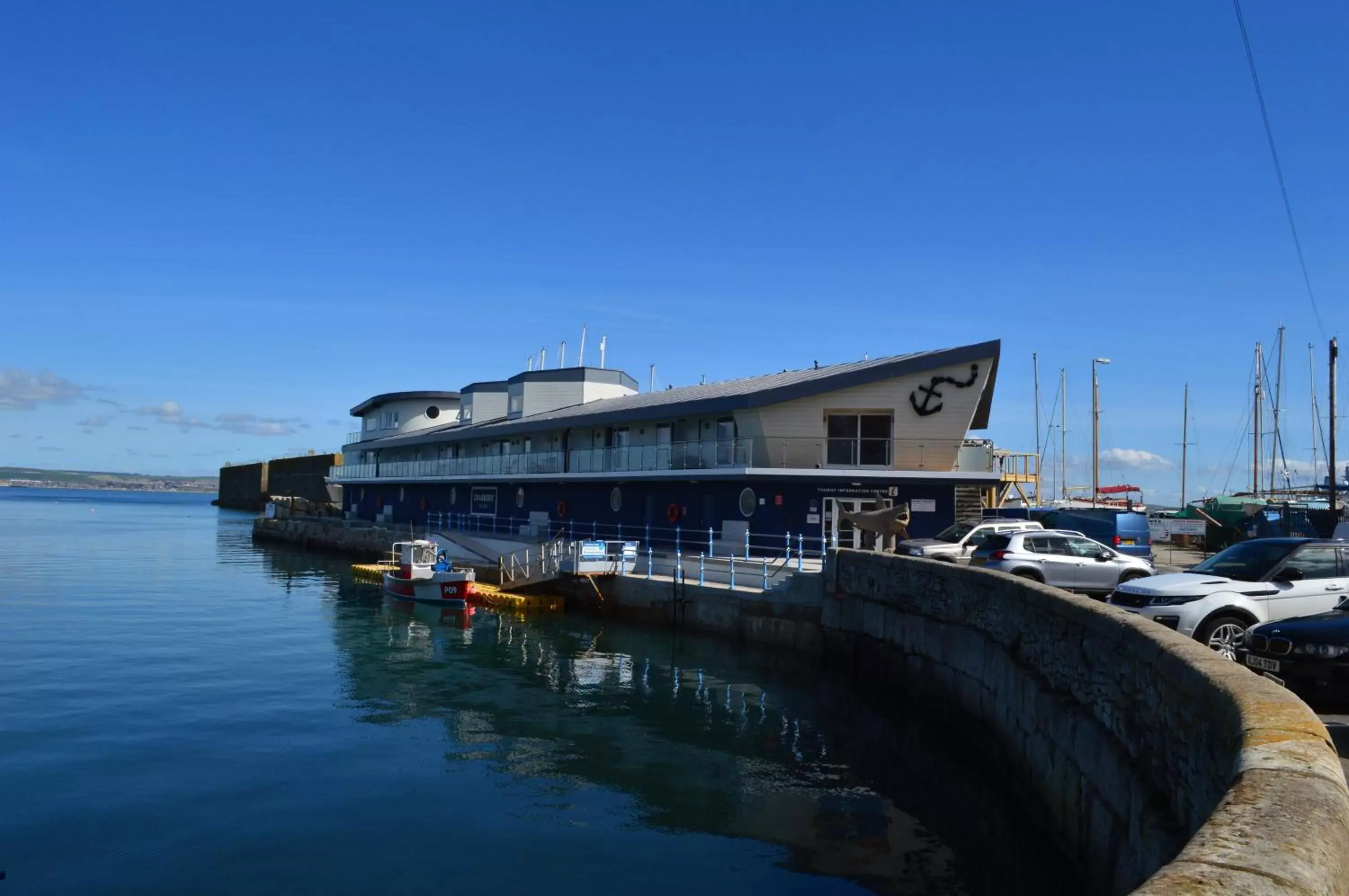 Property Building in Crabbers' Wharf