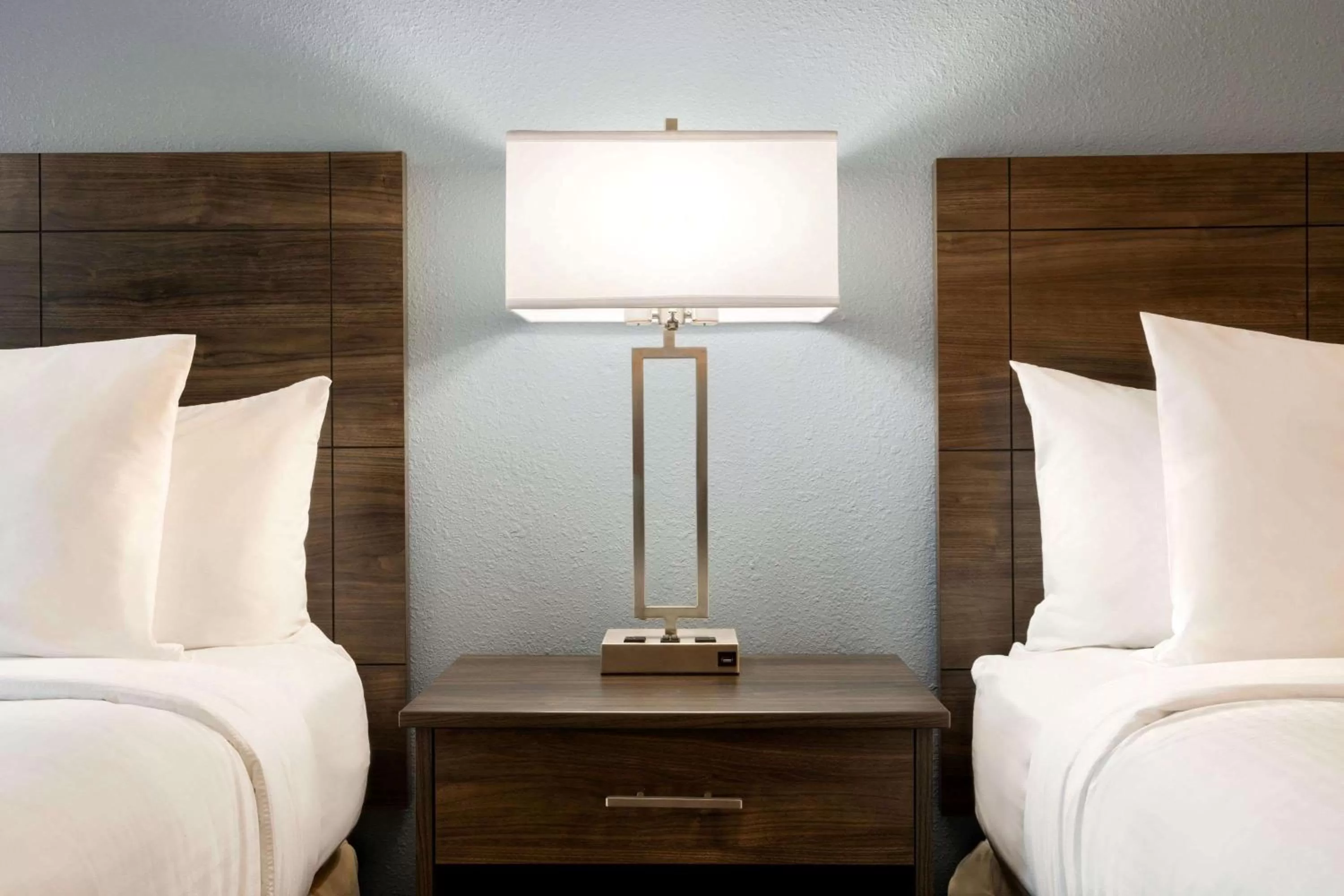 Photo of the whole room, Bed in Travelodge Suites by Wyndham New Glasgow