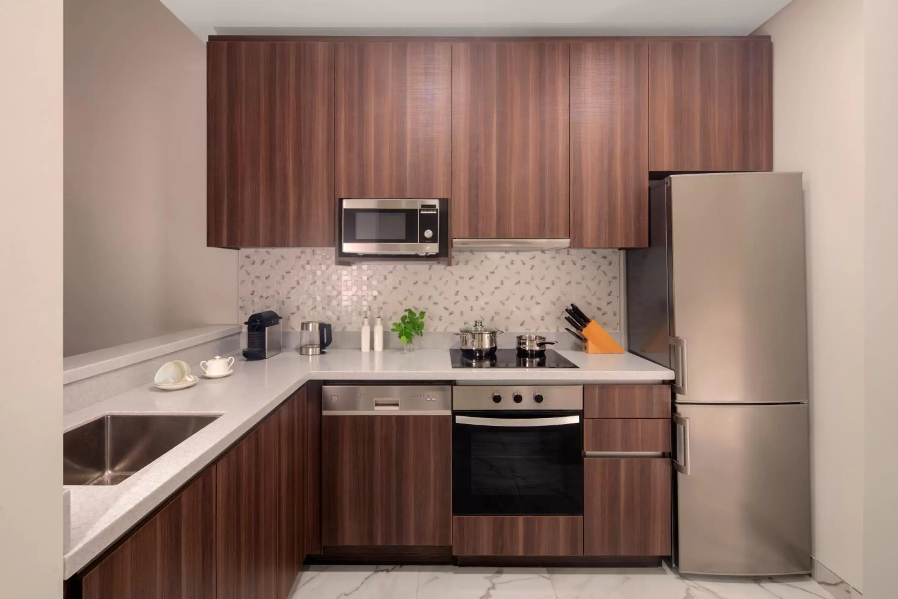 Coffee/tea facilities in Avani Plus Palm View Dubai Hotel & Suites Coffee/tea facilities in Avani Plus Palm View Dubai Hotel & Suites