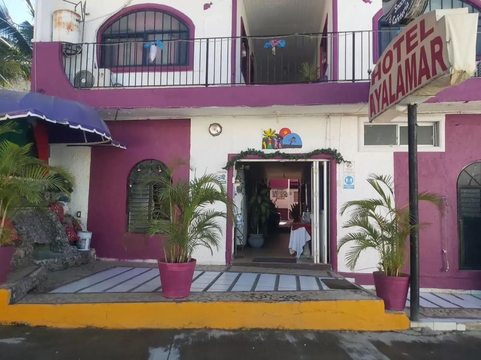 Facade/entrance in Hotel Ayalamar Manzanillo