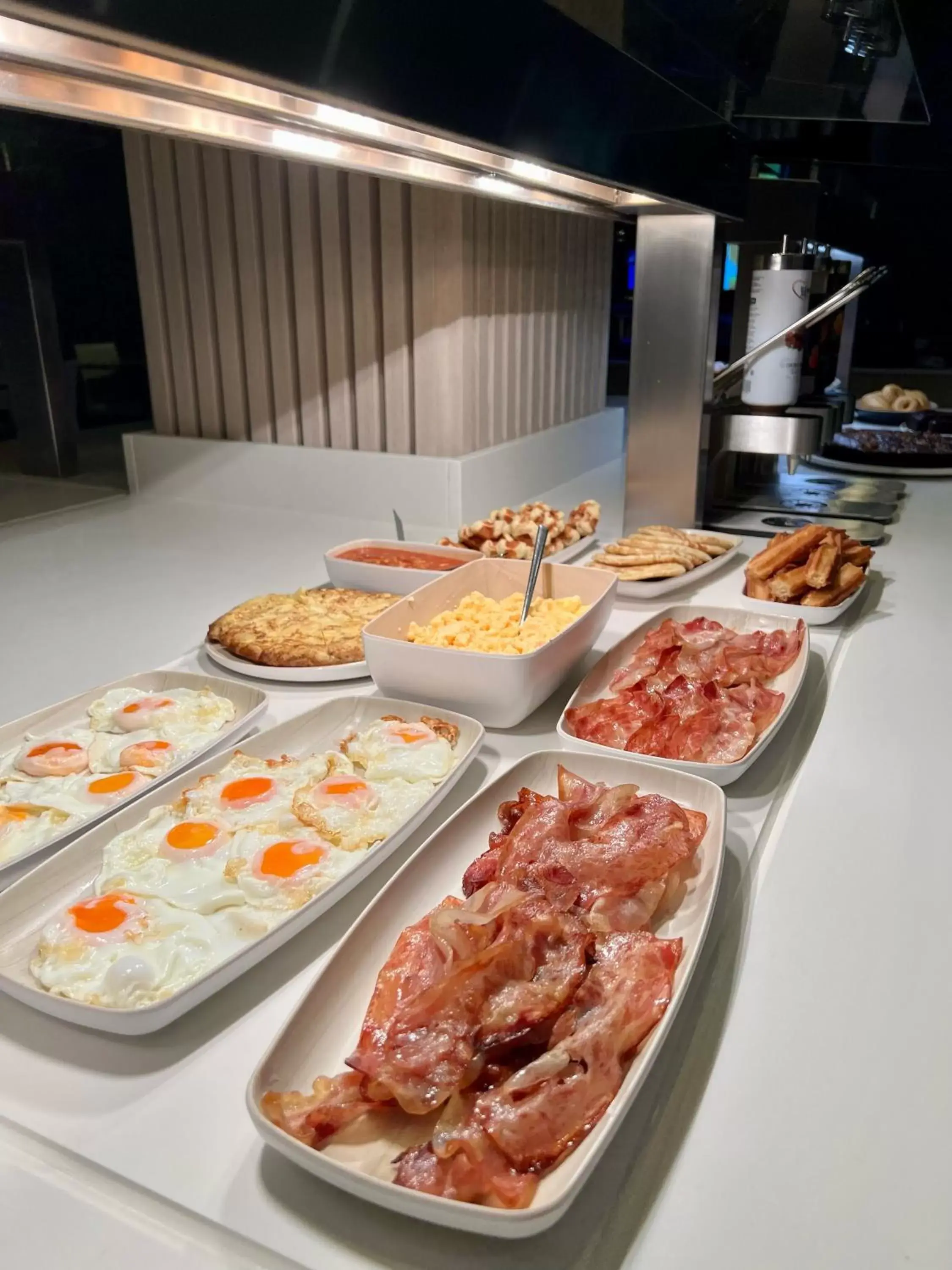 Buffet breakfast in Hotel Tent Granada