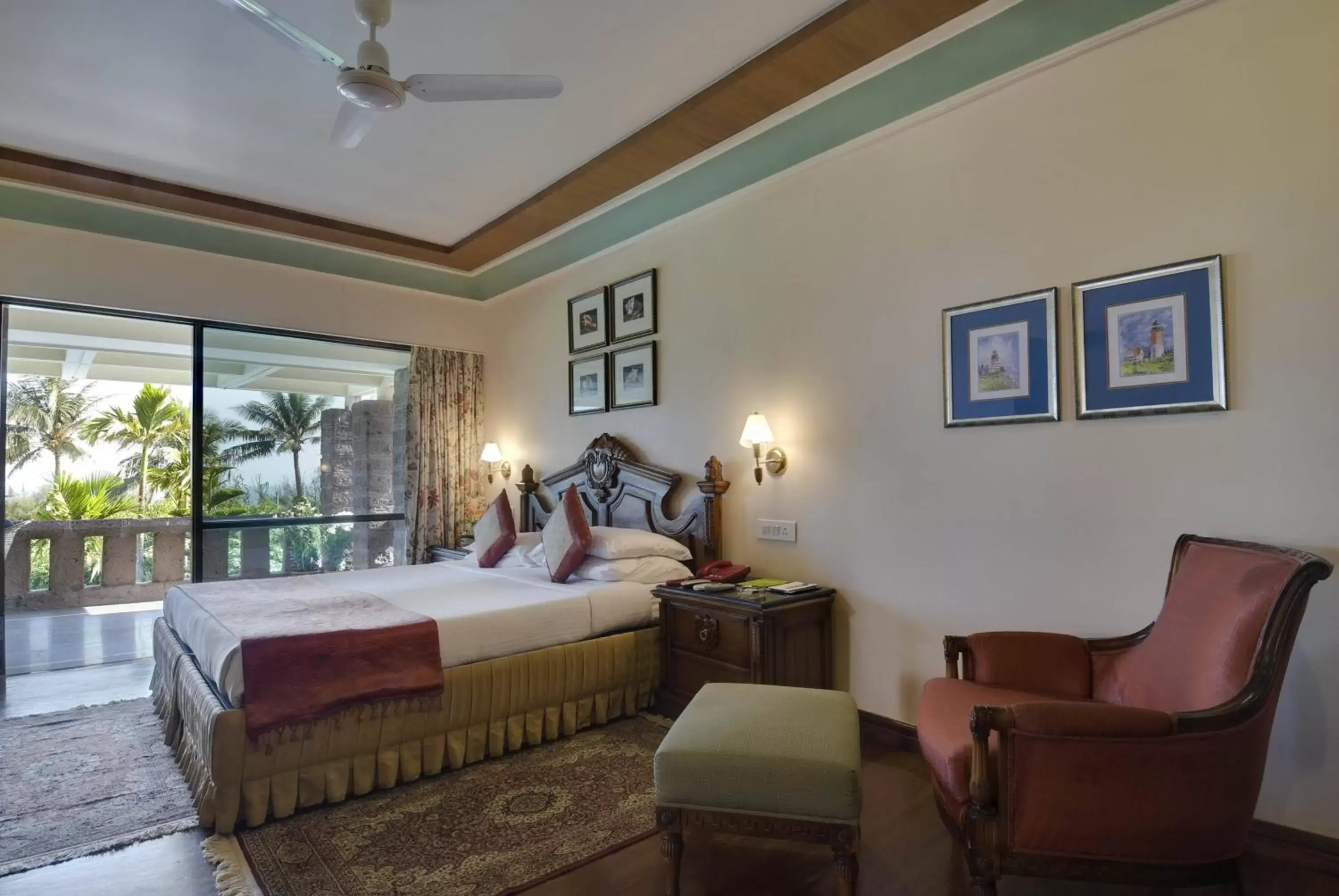 Photo of the whole room in Mayfair Heritage Photo of the whole room in Mayfair Heritage