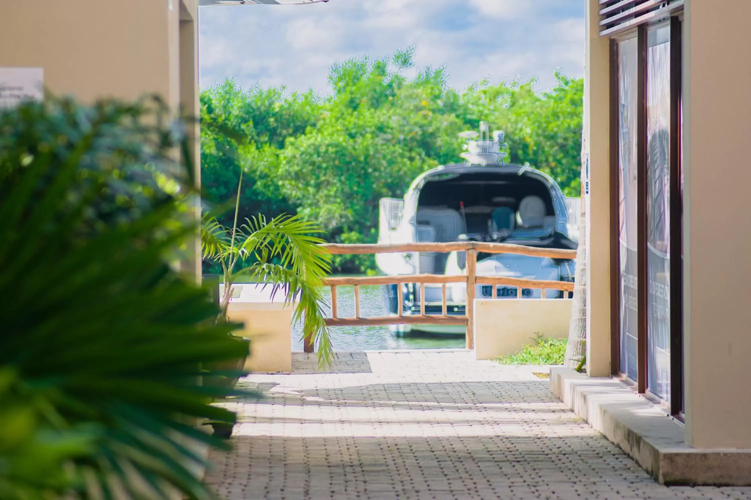 Patio, BBQ Facilities in Villas Grand Marina Kinuh