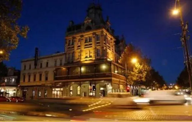 Facade/entrance, Property Building in The Hotel Shamrock