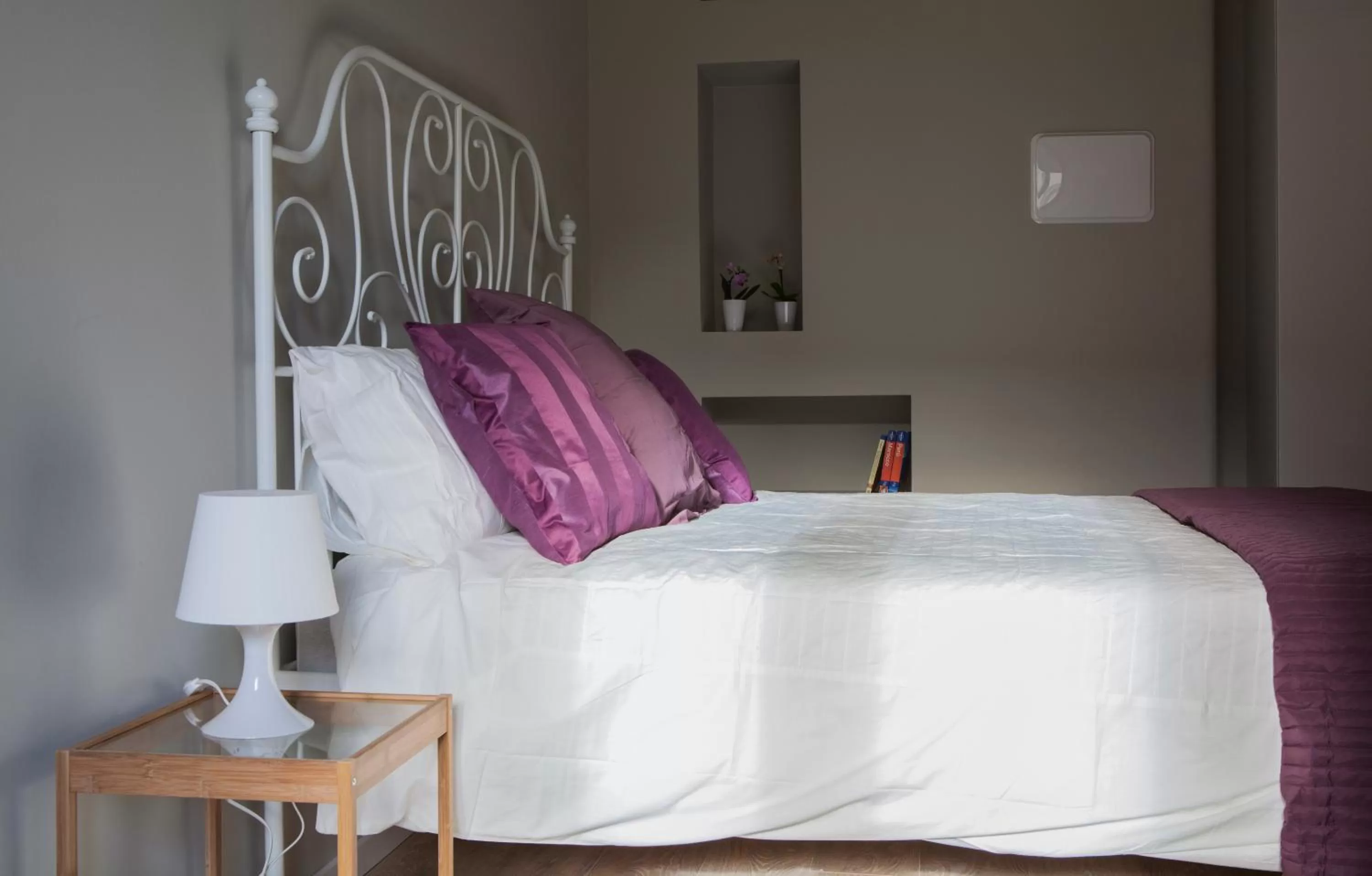 Photo of the whole room, Bed in Un Attimo A Roma B&B