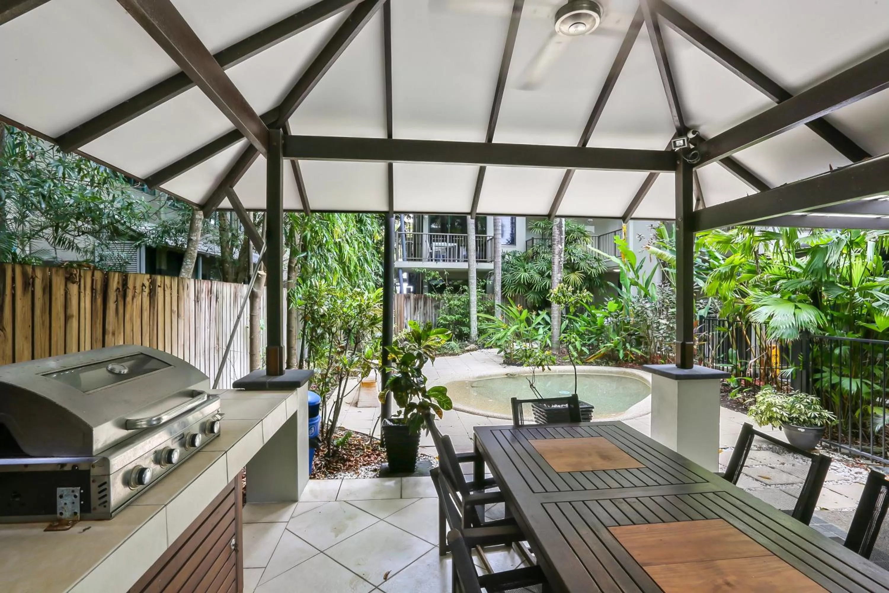 BBQ facilities in Sea Point on Trinity Beach