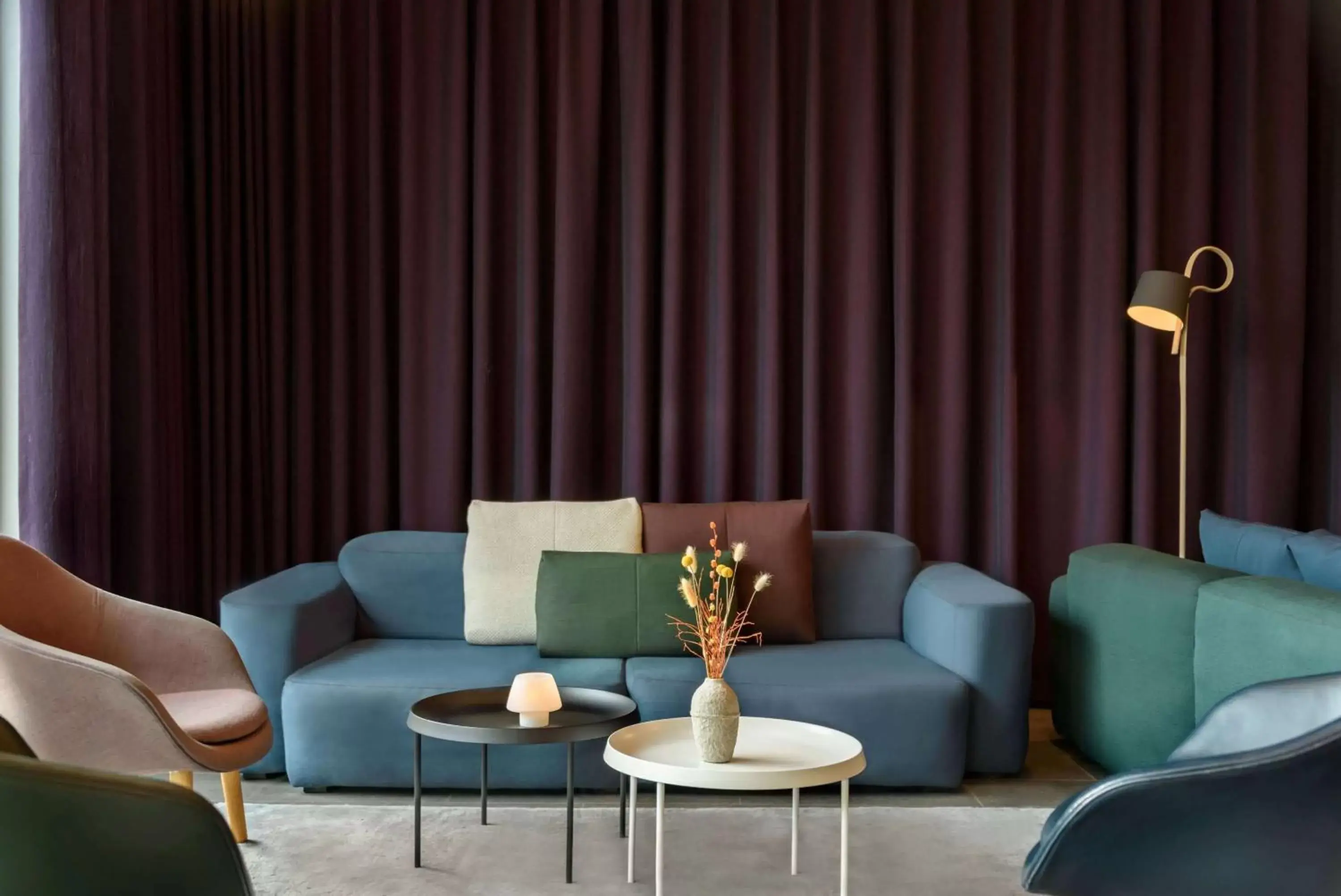 Lounge or bar, Seating Area in Comwell Aarhus Dolce by Wyndham