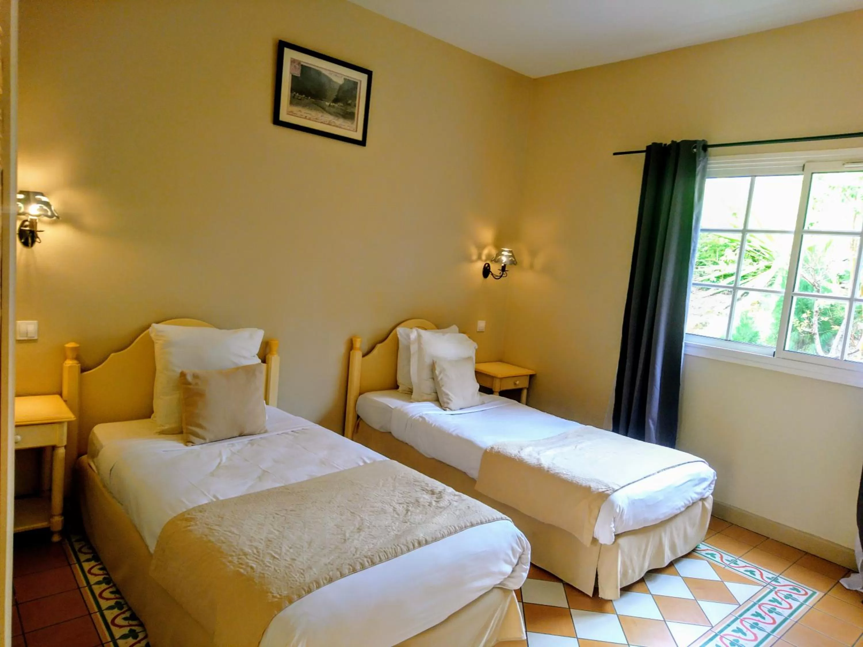 Bed in Hotel Le Cilaos