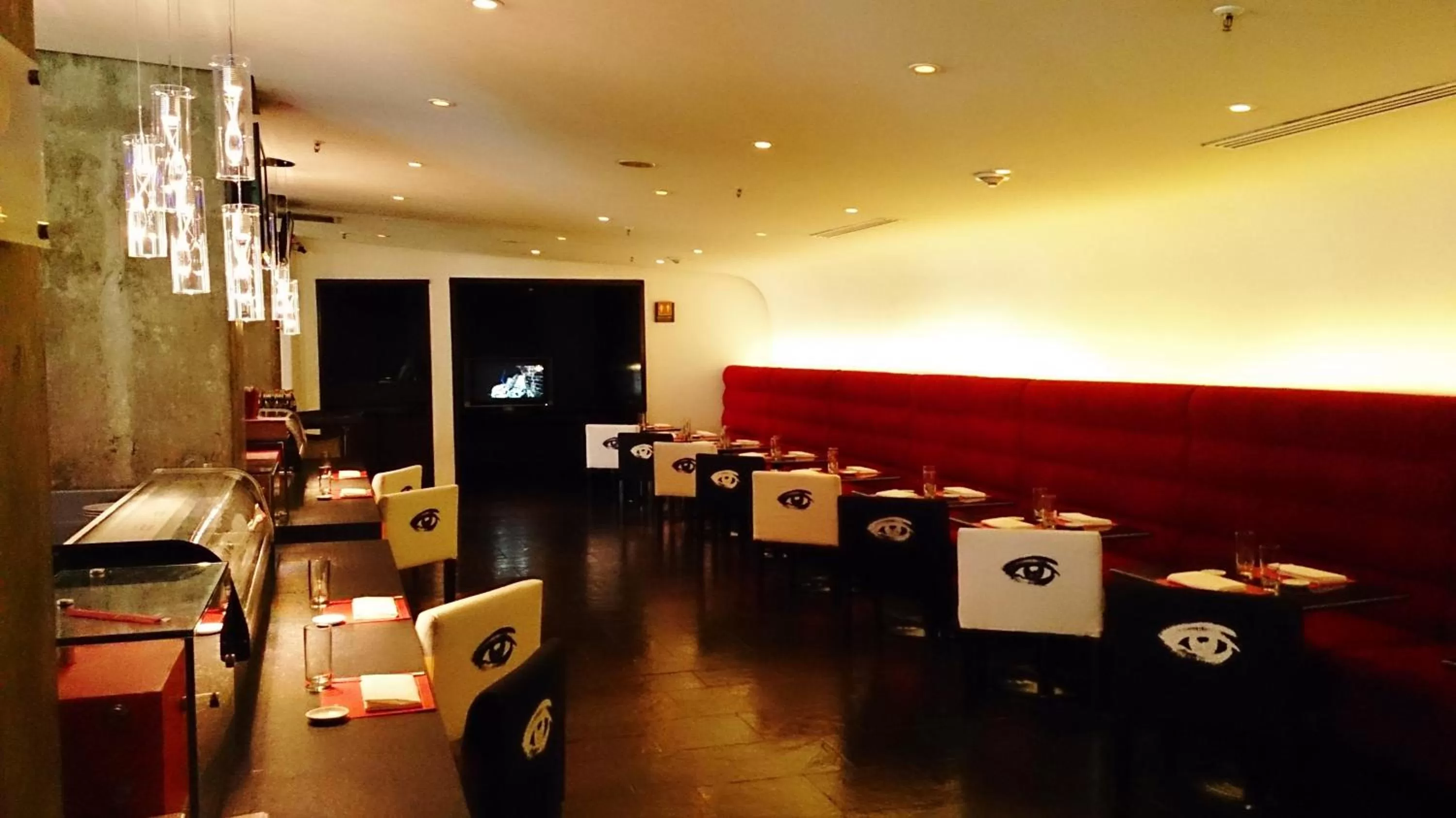 Drinks in Decapolis Hotel Panama City