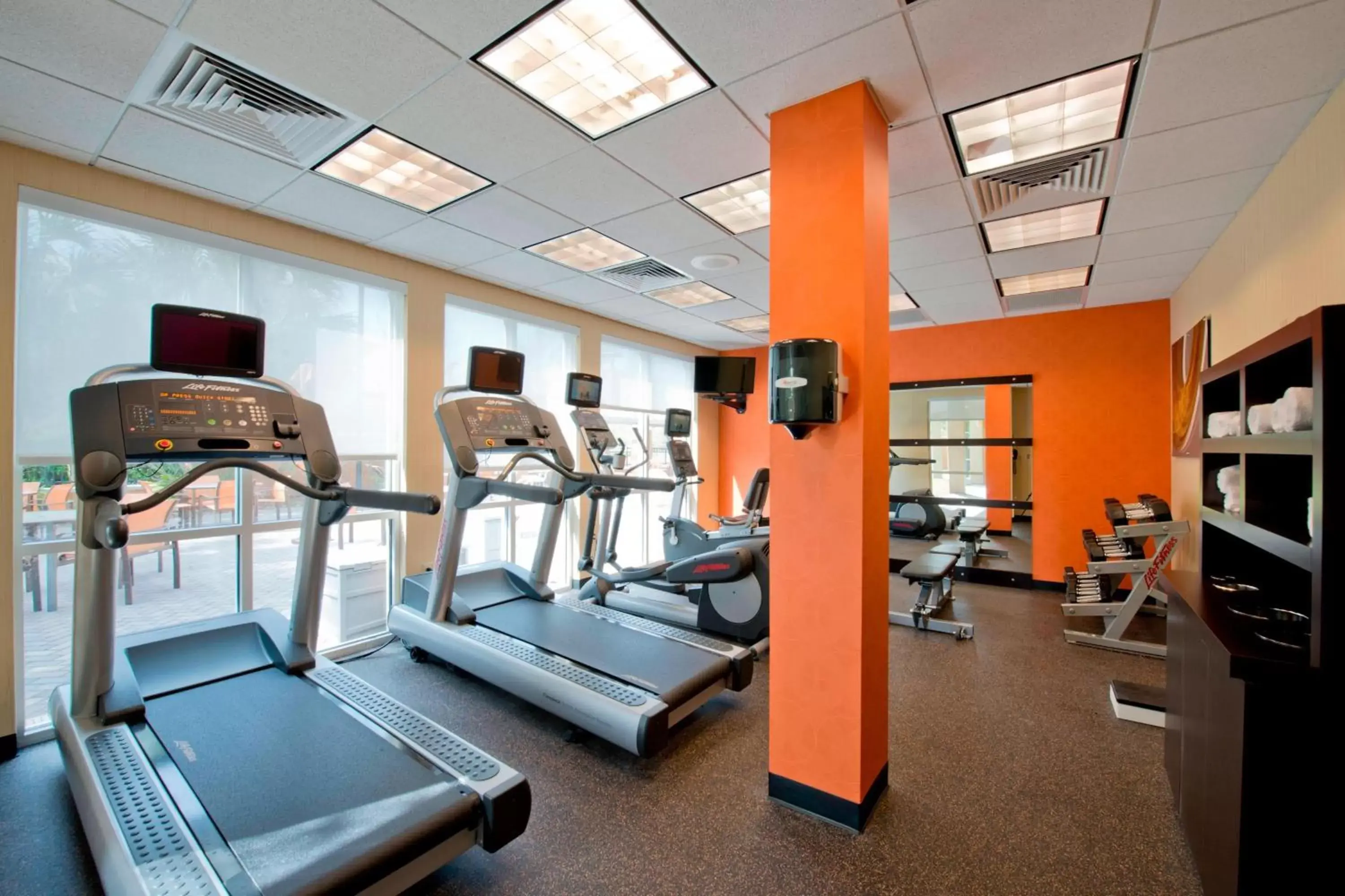 Fitness centre/facilities, Fitness Center/Facilities in Courtyard Jacksonville Flagler Center