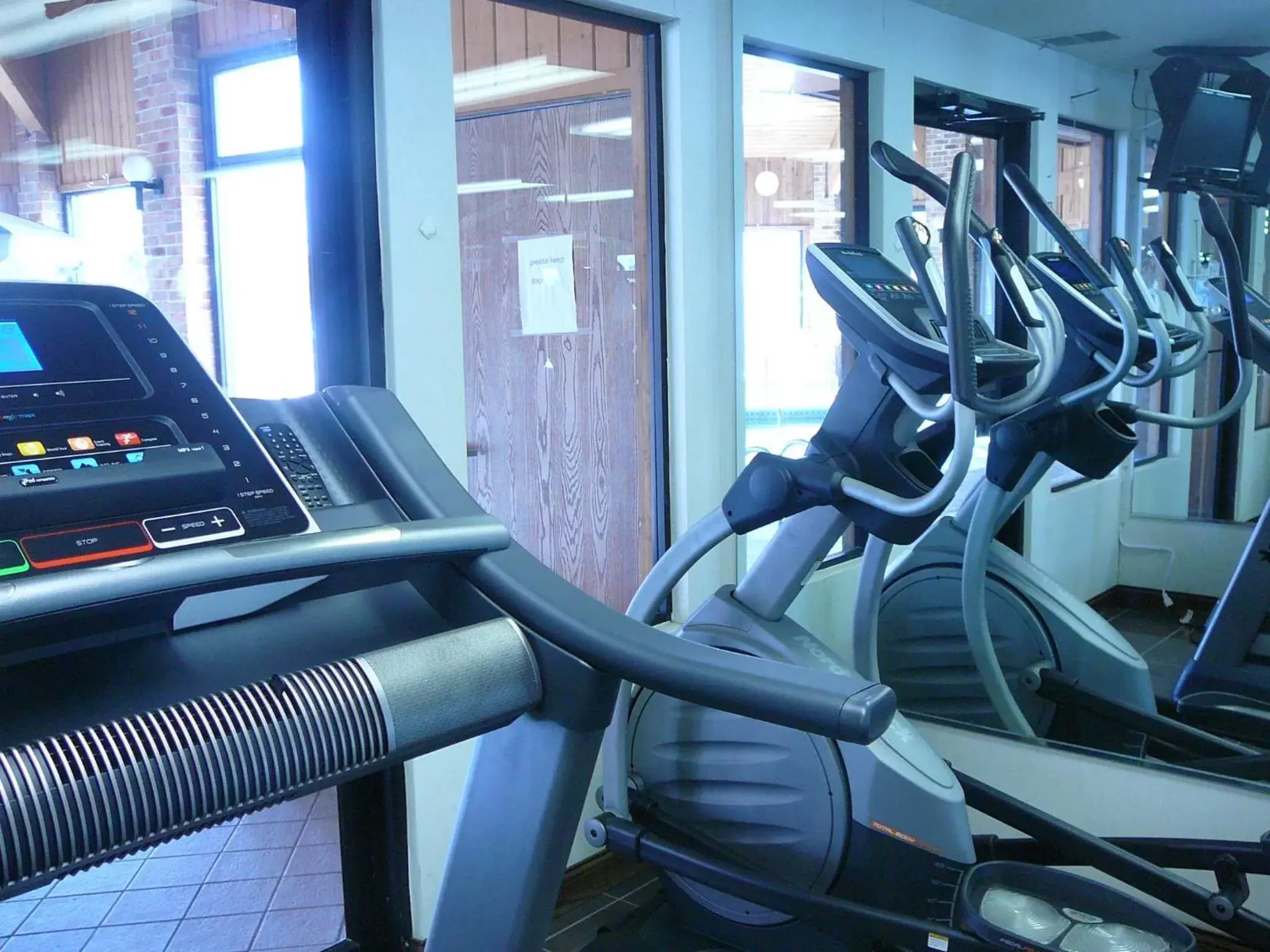 Fitness centre/facilities, Fitness Center/Facilities in Baymont by Wyndham Battle Creek Downtown